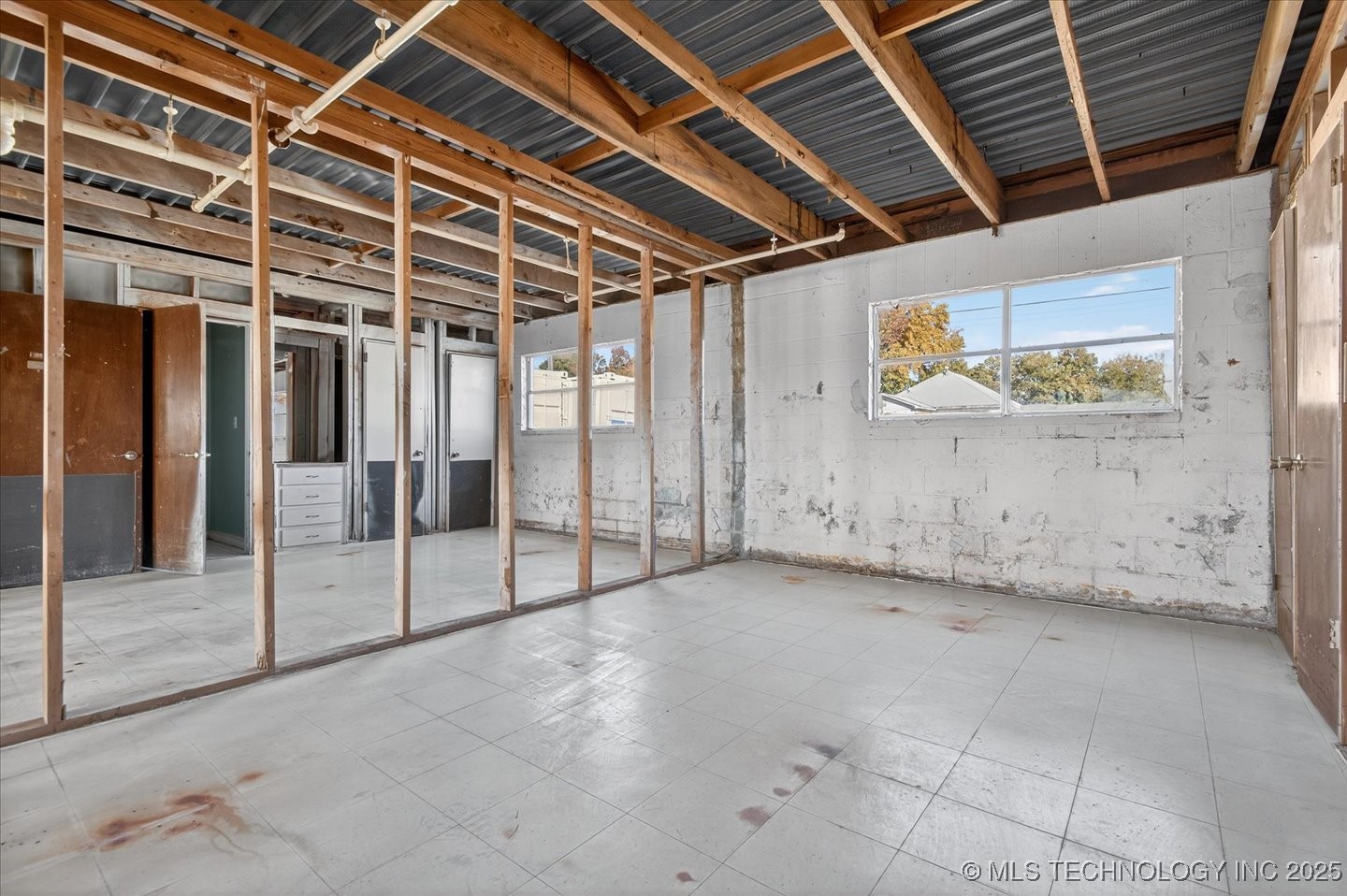 411 S 4th Street Property Photo 38