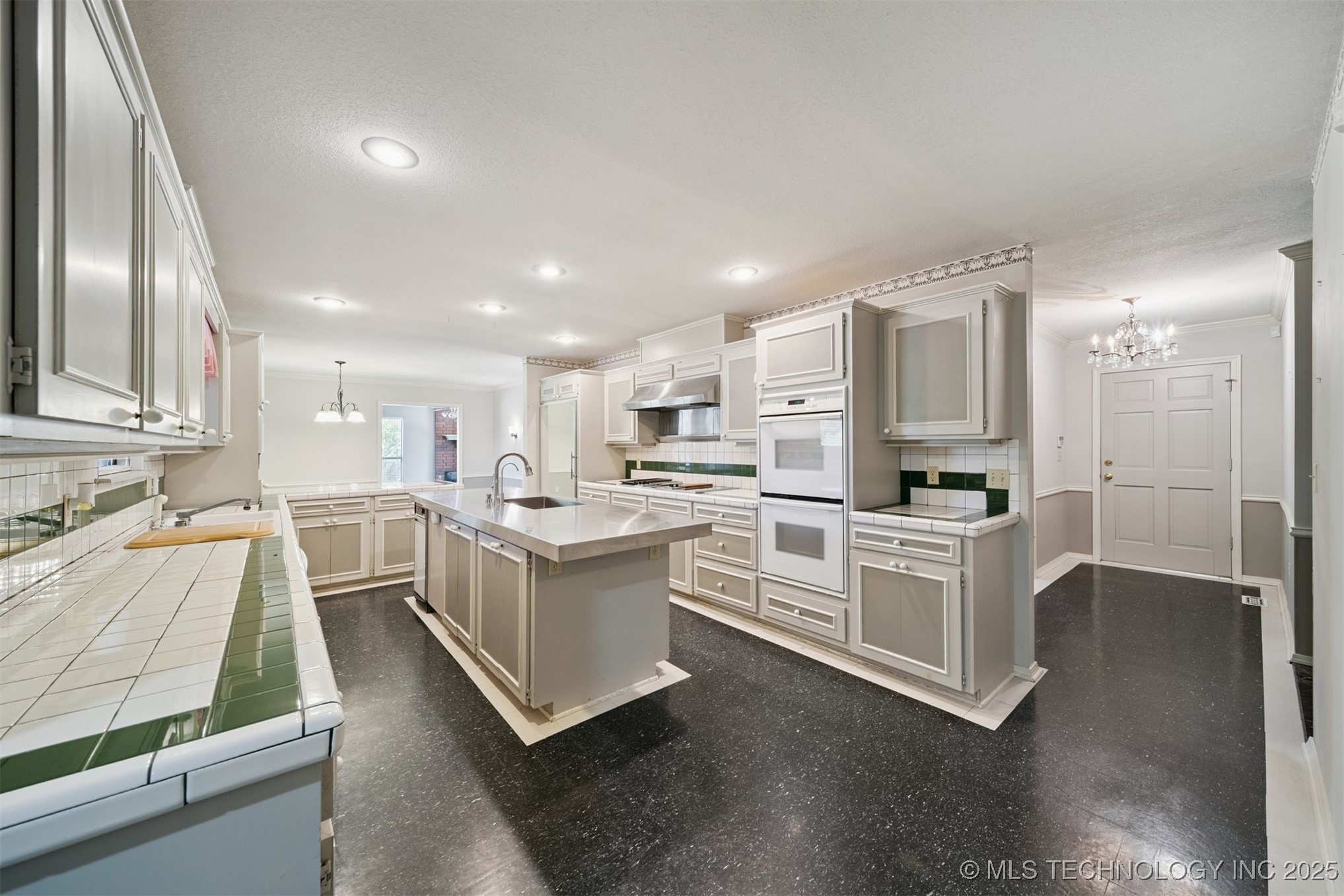 30875 E 171st Street S Property Photo 15