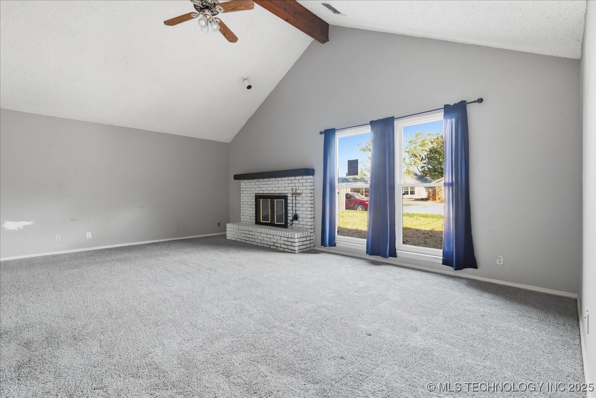 1812 N Butternut Avenue Property Photo 2