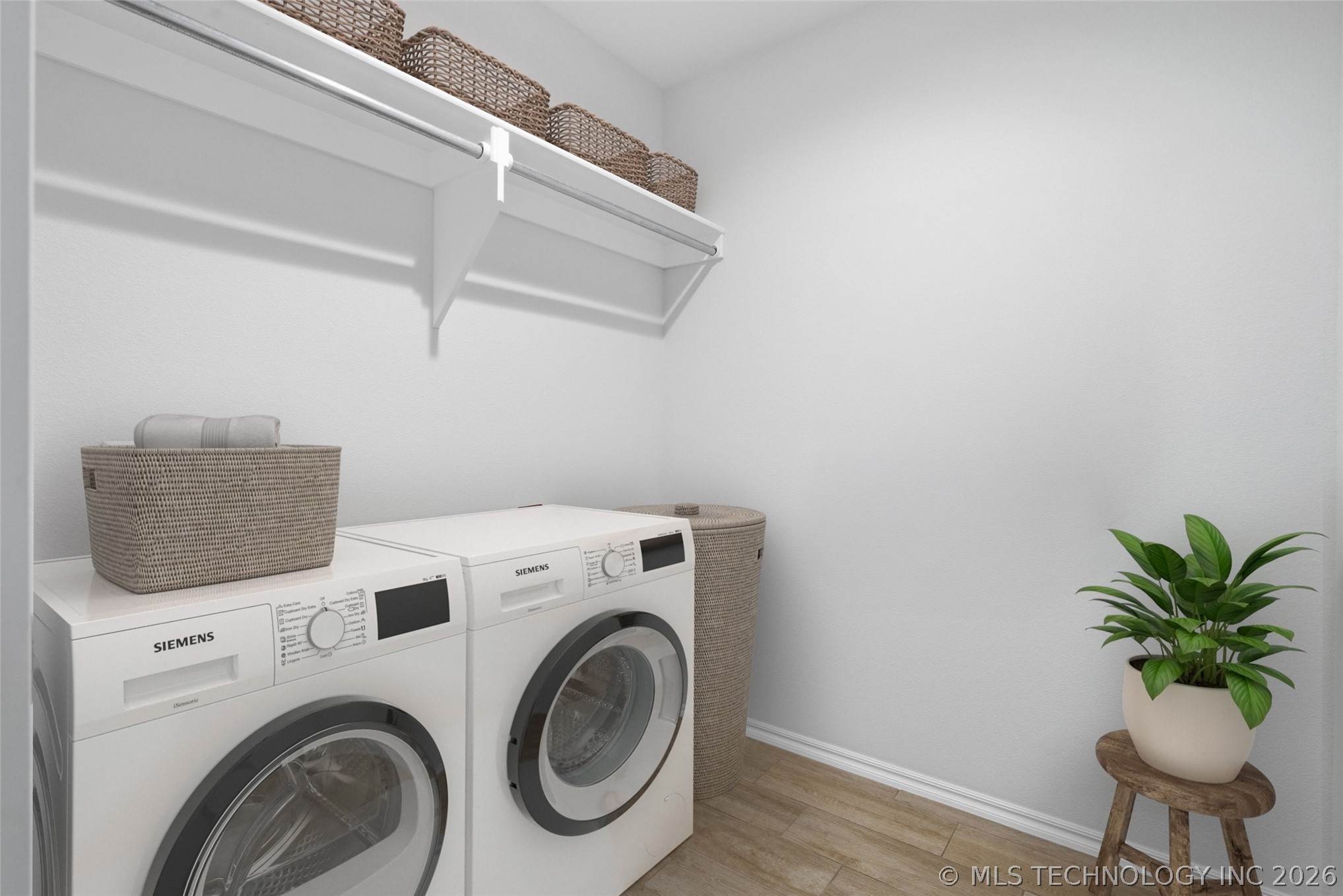 12513 N 134 Avenue Property Photo 13