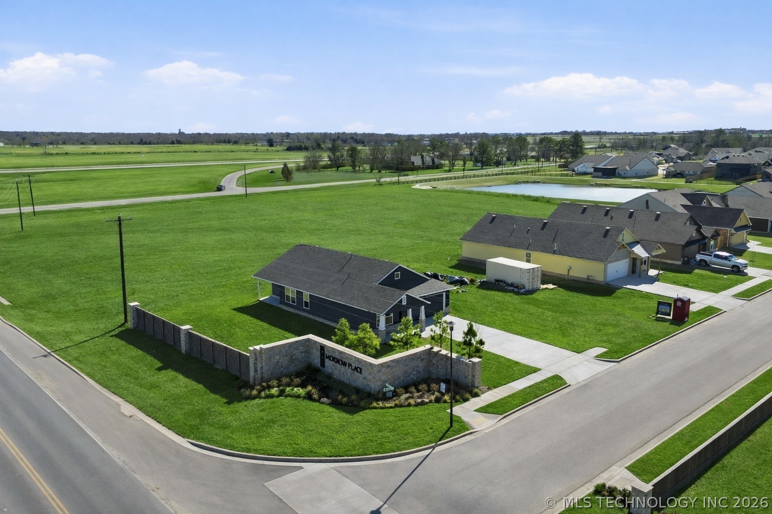 12513 N 134 Avenue Property Photo 32