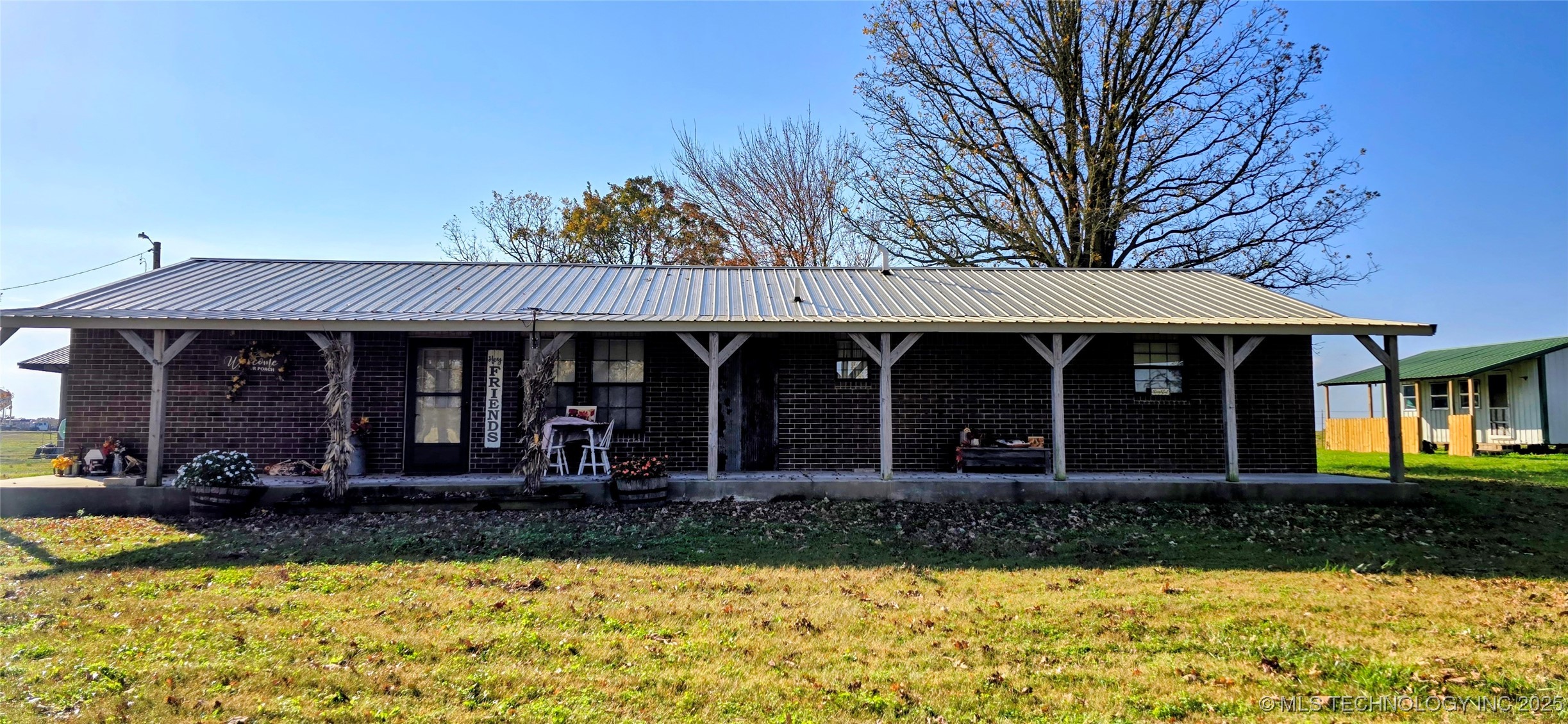 57th Property Photo 32