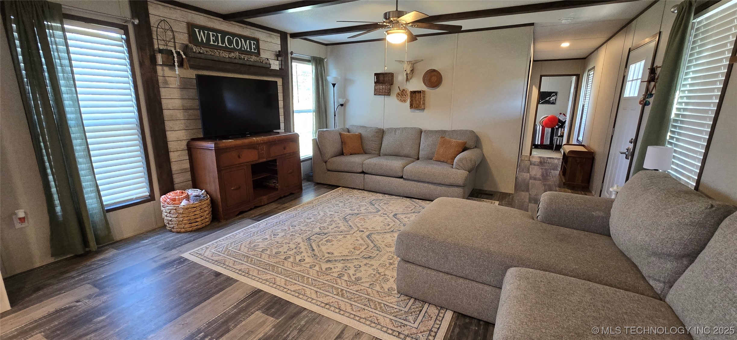 57th Property Photo 73