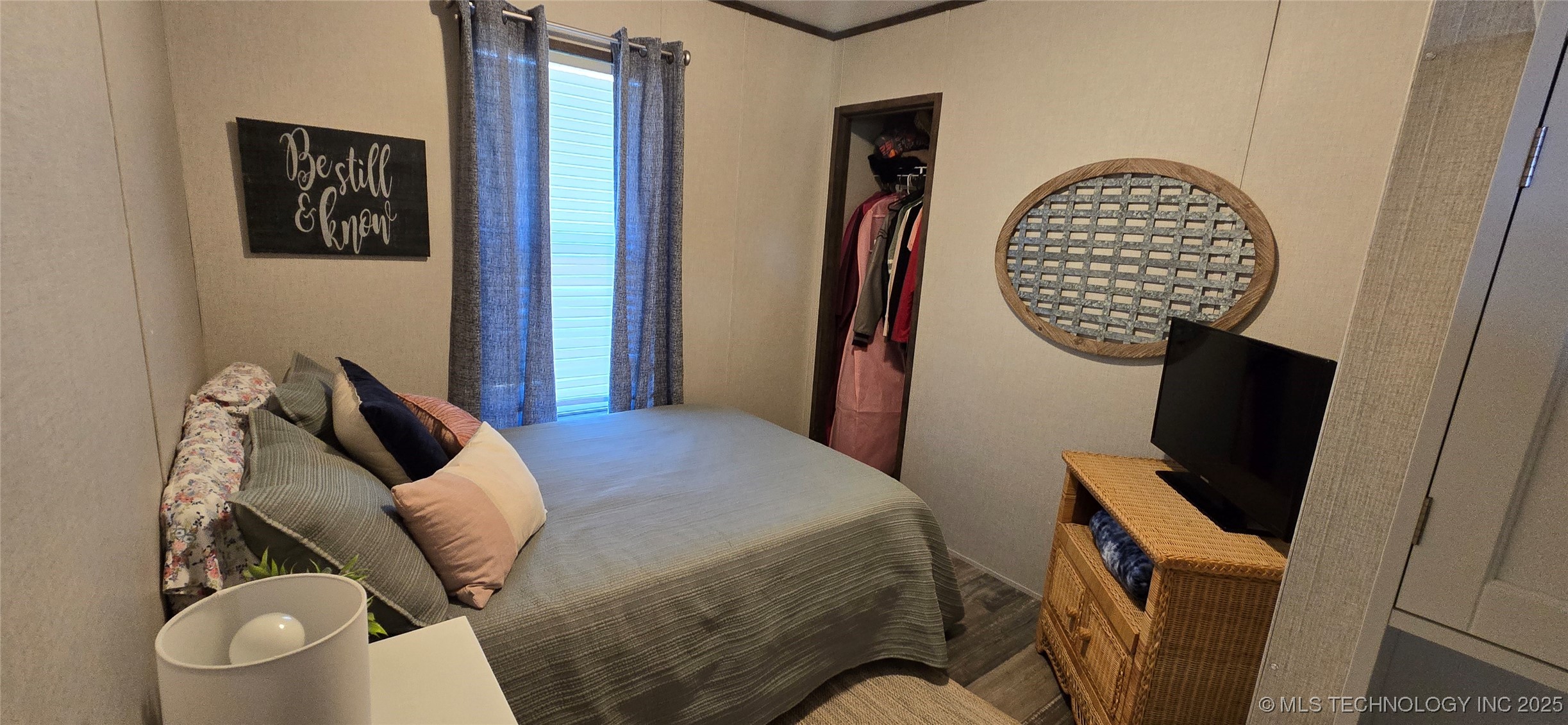 57th Property Photo 75