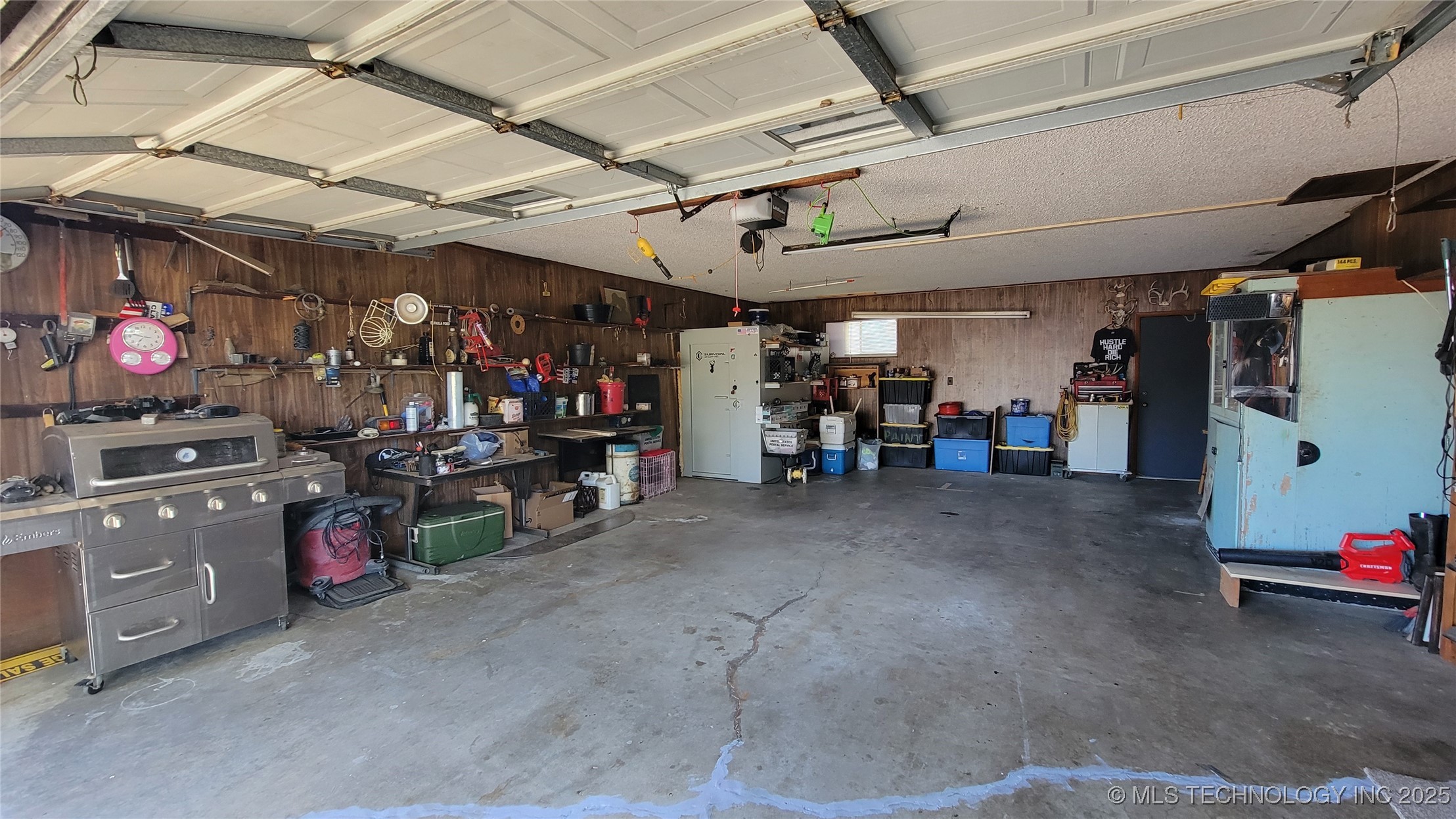 15090 N 251 Road Property Photo 21