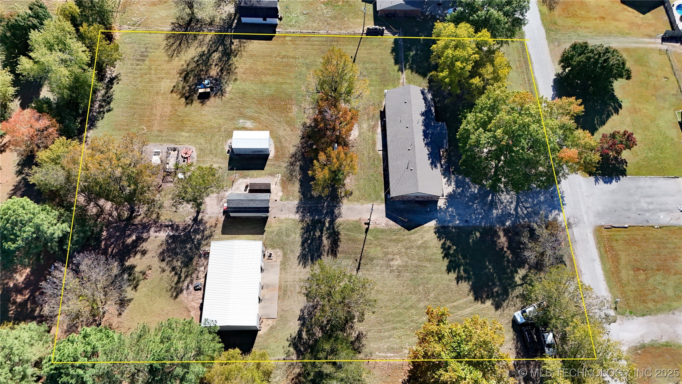 15090 N 251 Road Property Photo 29