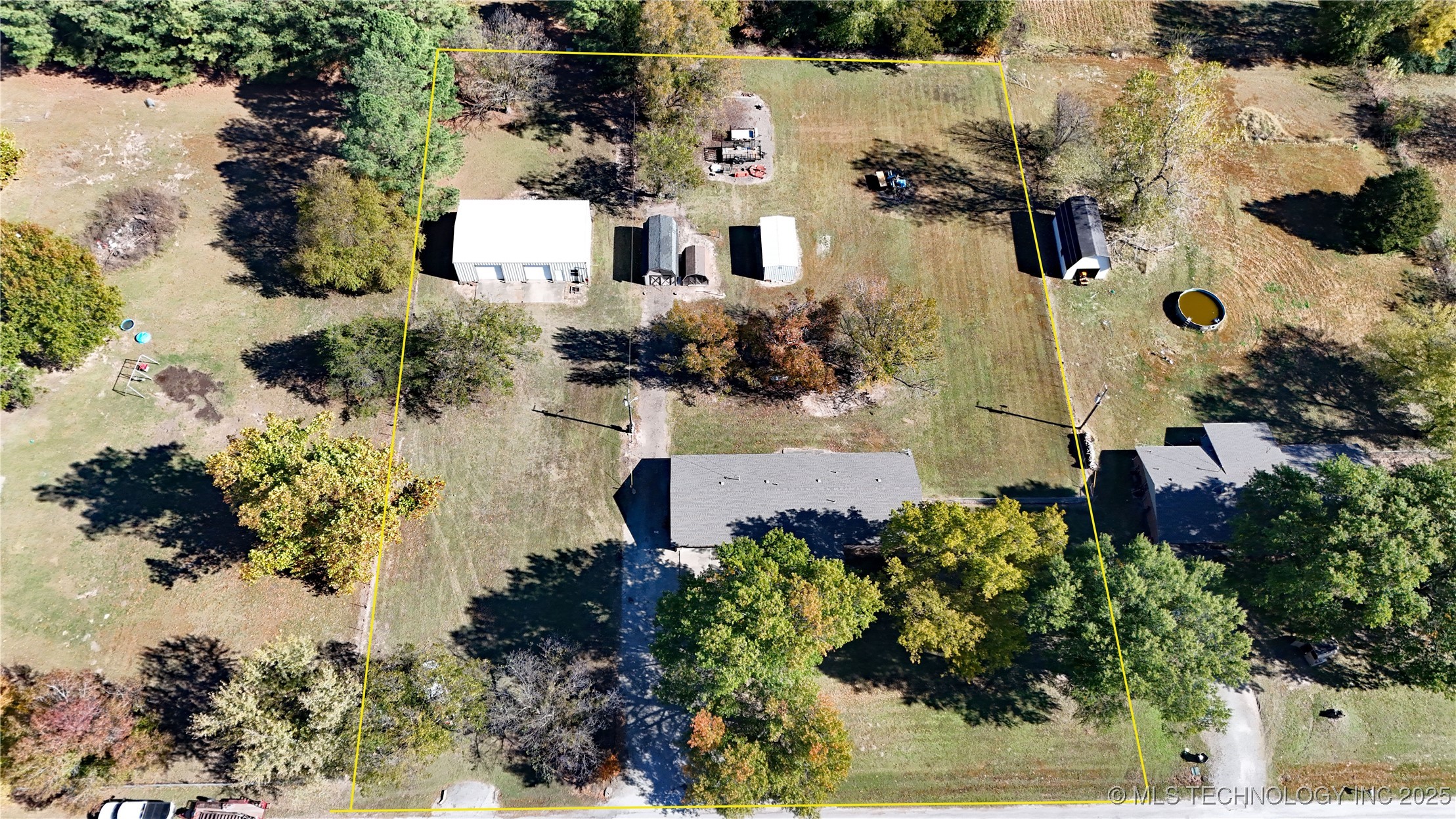 15090 N 251 Road Property Photo 30