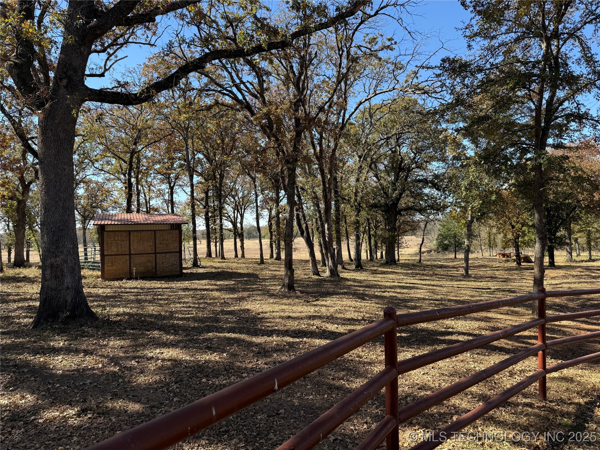 1500 Candlewood Property Photo 22