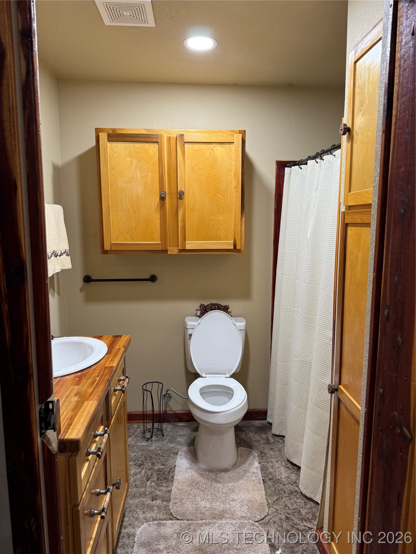 1500 Candlewood Property Photo 54