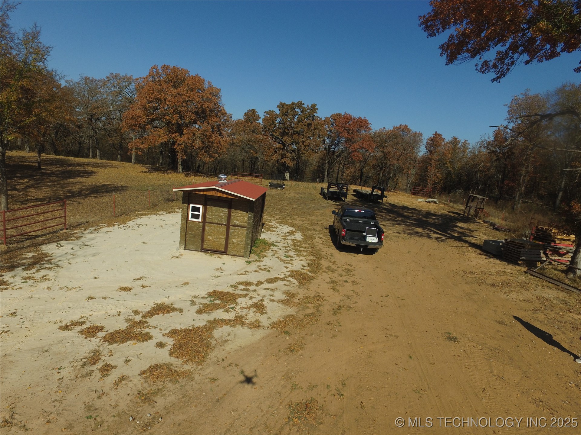1500 Candlewood Property Photo 76