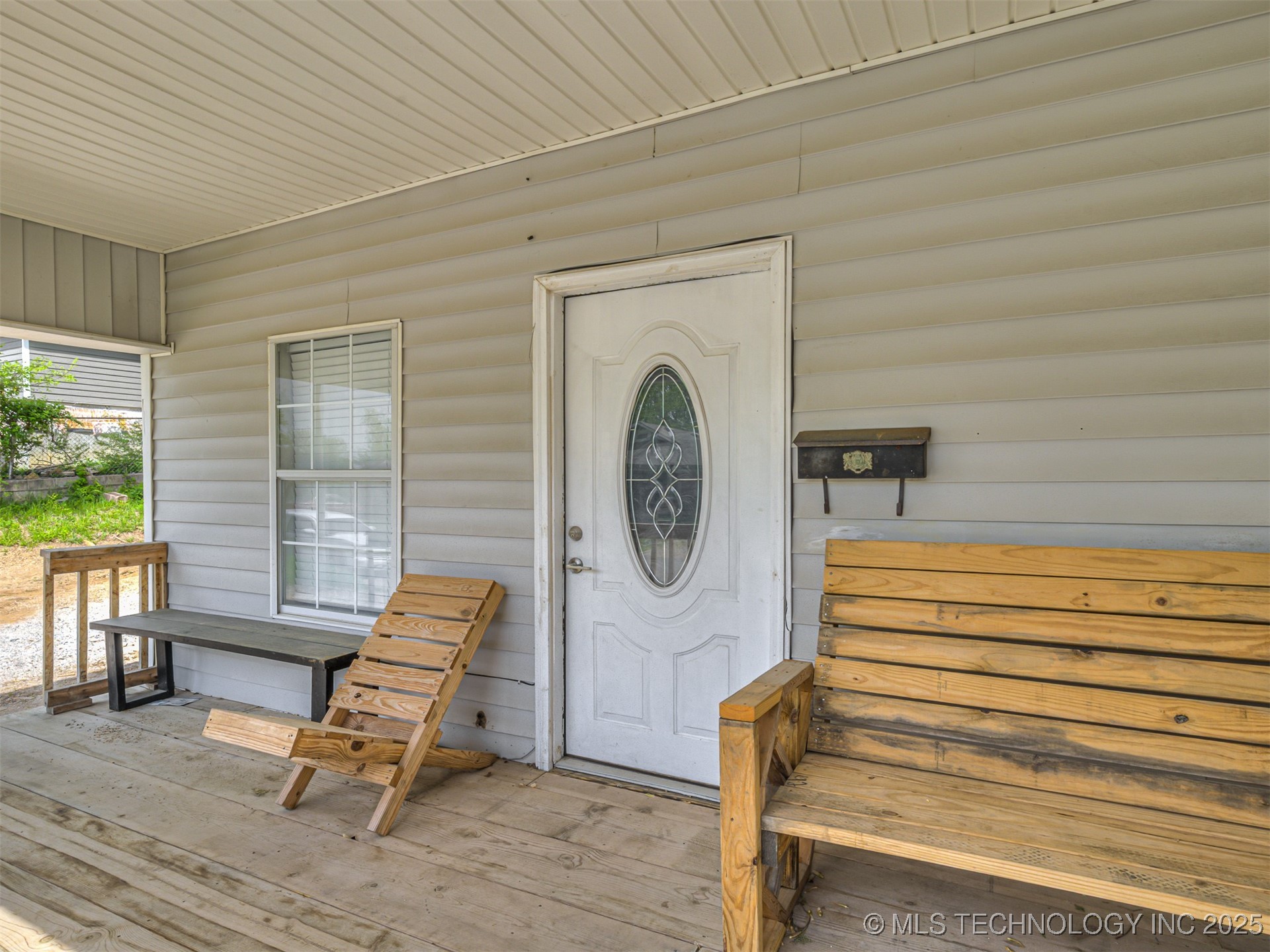 139 S Hickory Street Property Photo 4