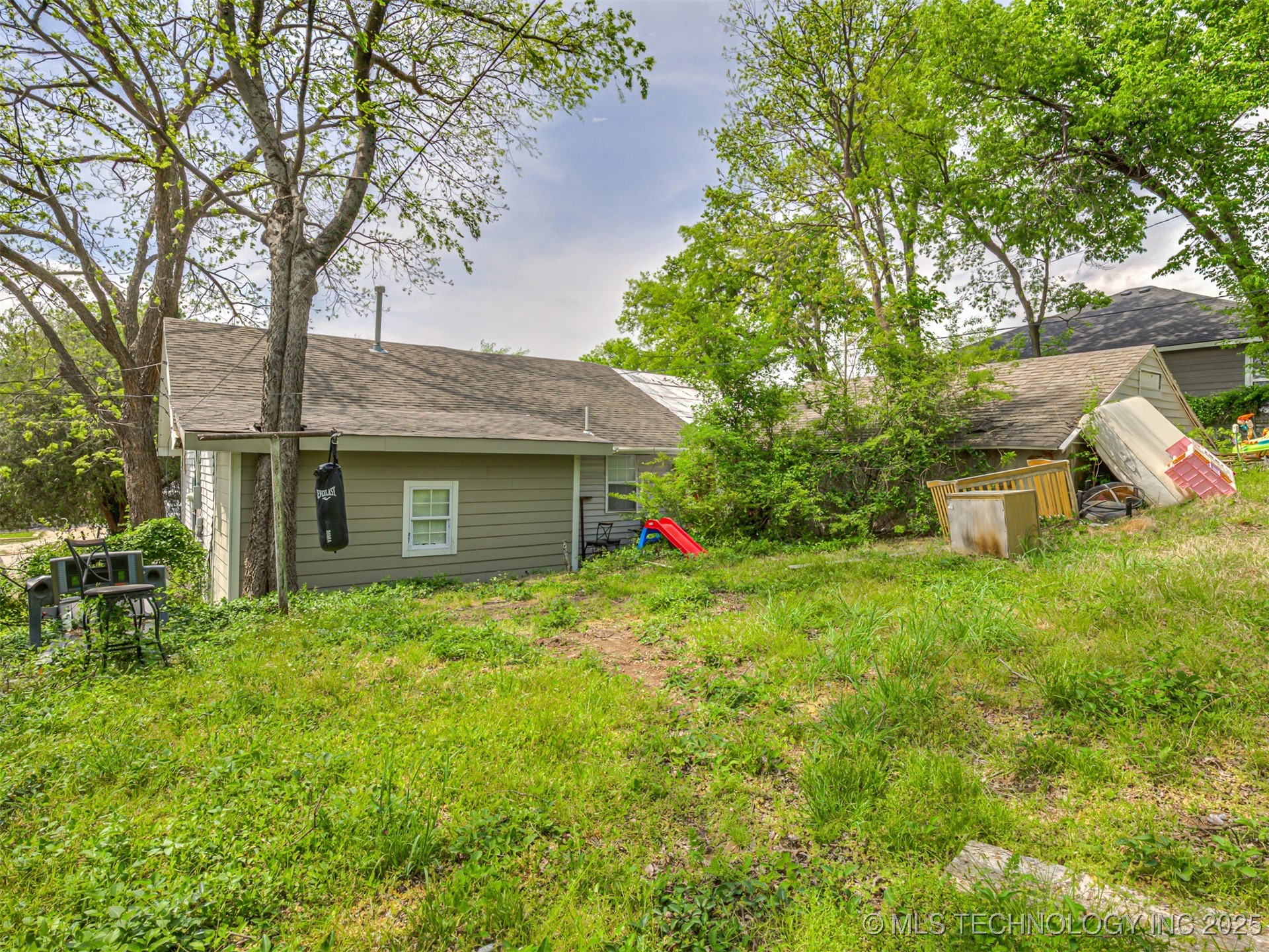 139 S Hickory Street Property Photo 5