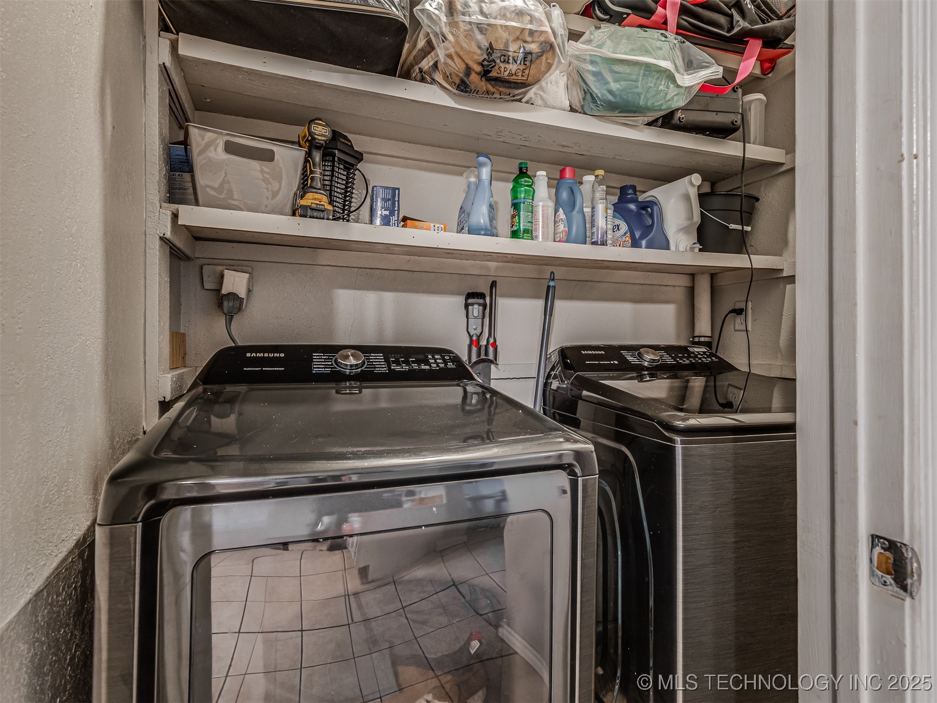 139 S Hickory Street Property Photo 25