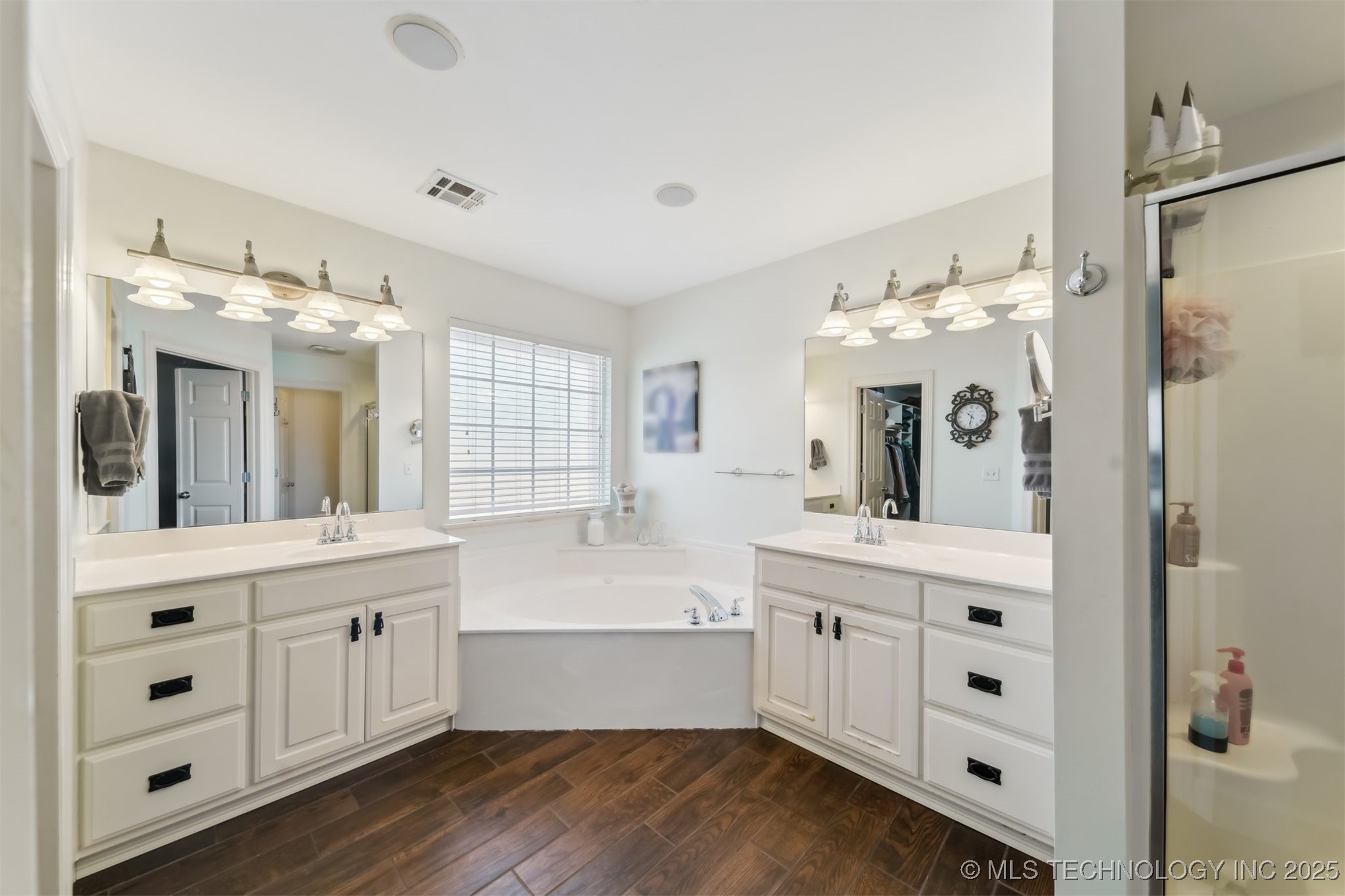 7235 N 198th East Avenue Property Photo 38