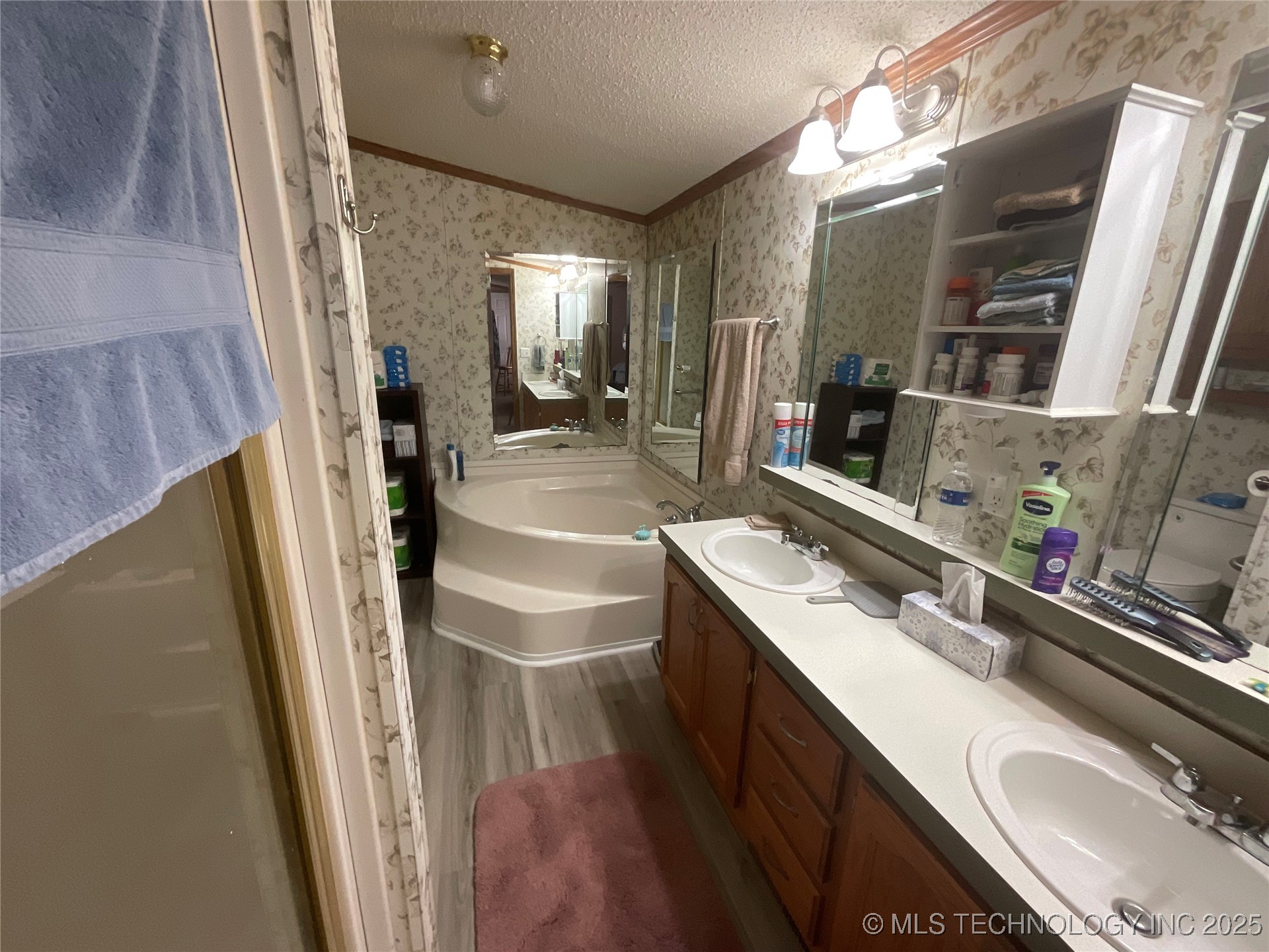 180 Red Oak Property Photo 27