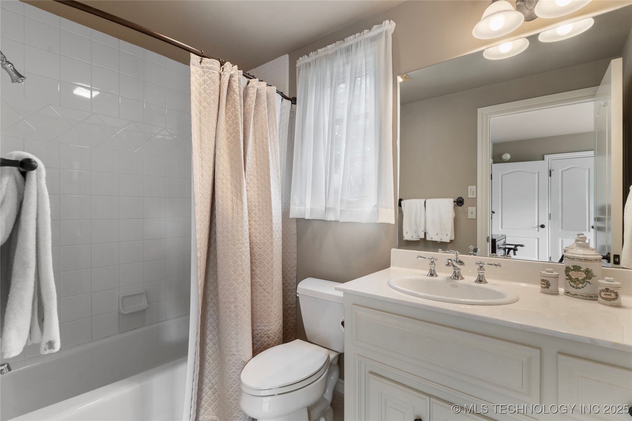 11616 S Hudson Court Property Photo 45