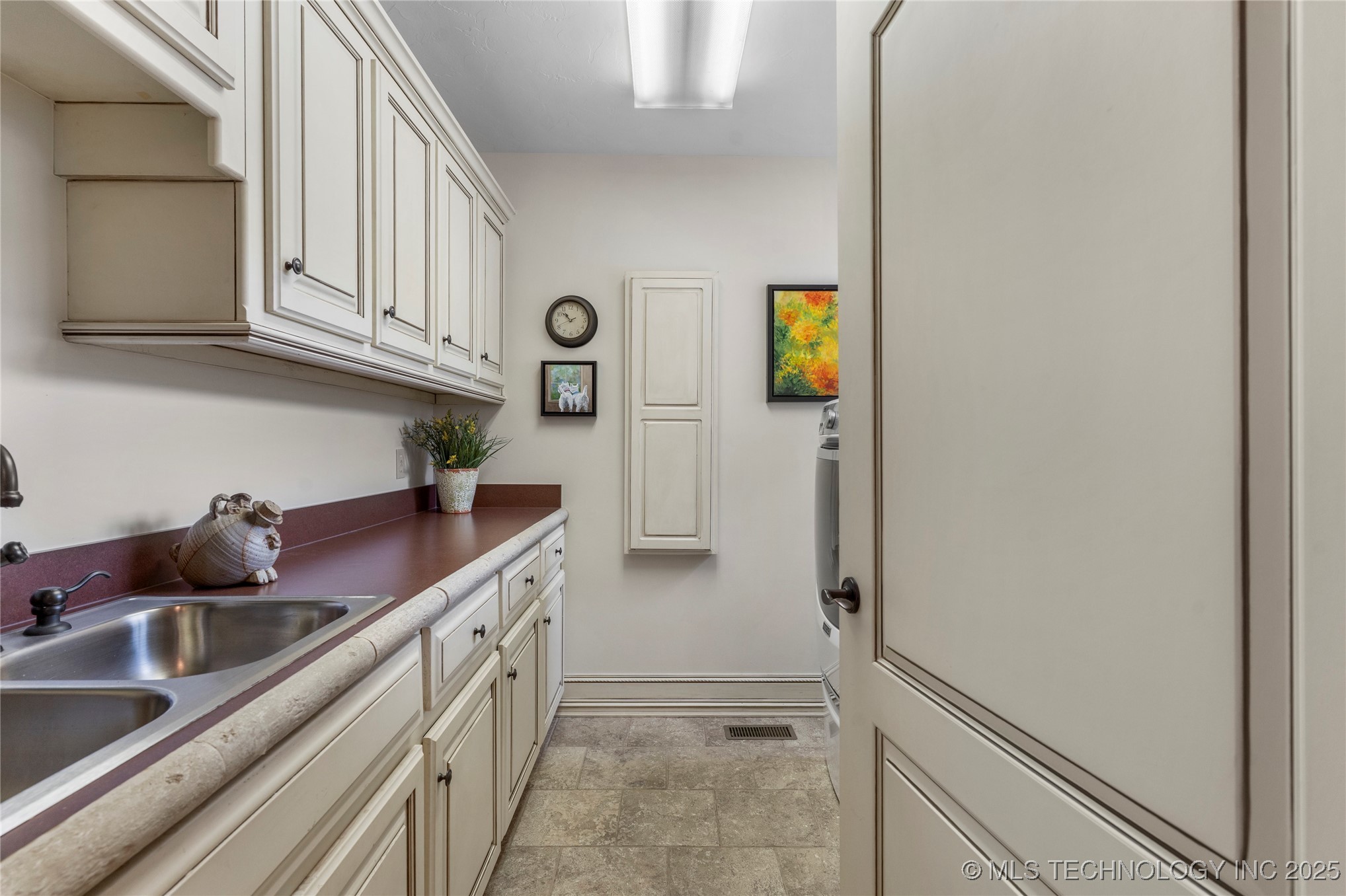 11616 S Hudson Court Property Photo 54