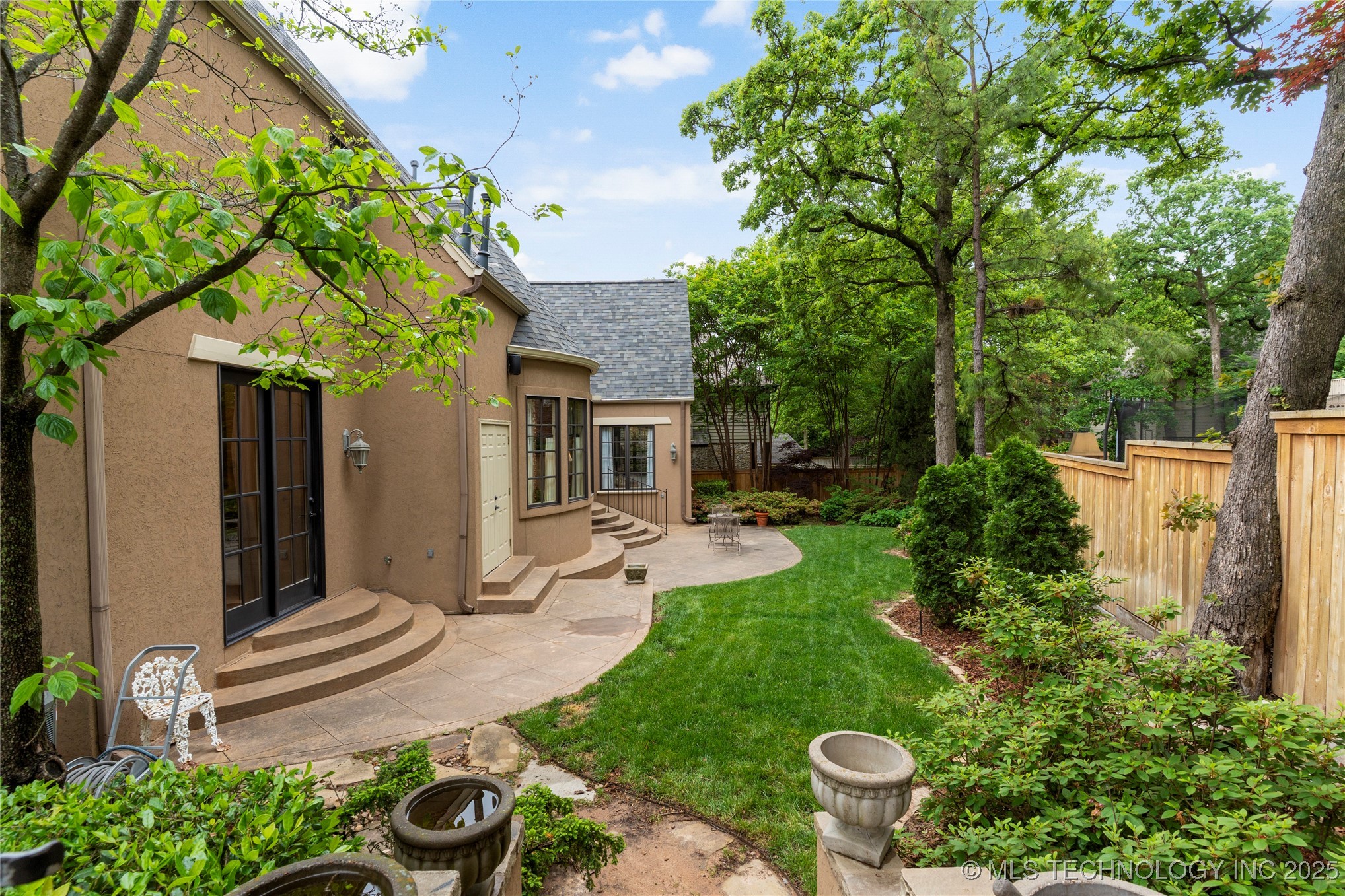 11616 S Hudson Court Property Photo 58