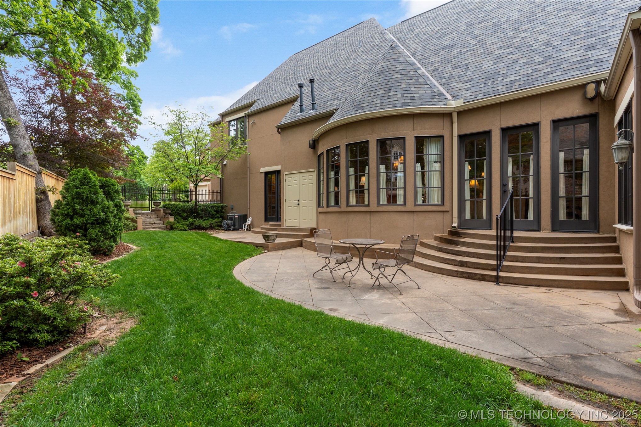 11616 S Hudson Court Property Photo 59