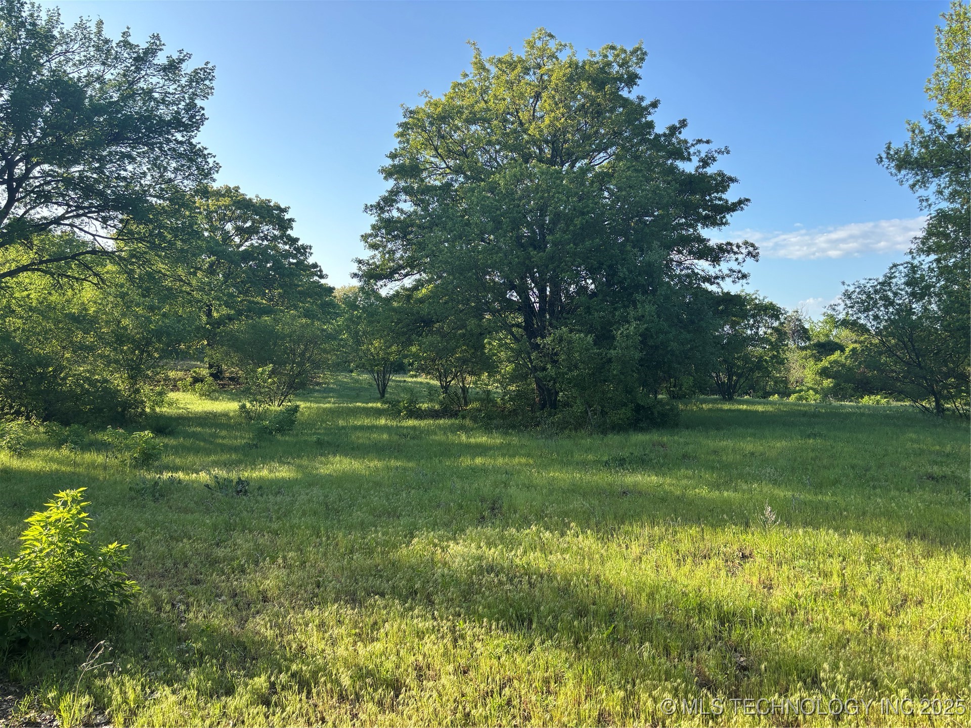 00 Highway 77 Property Photo 16