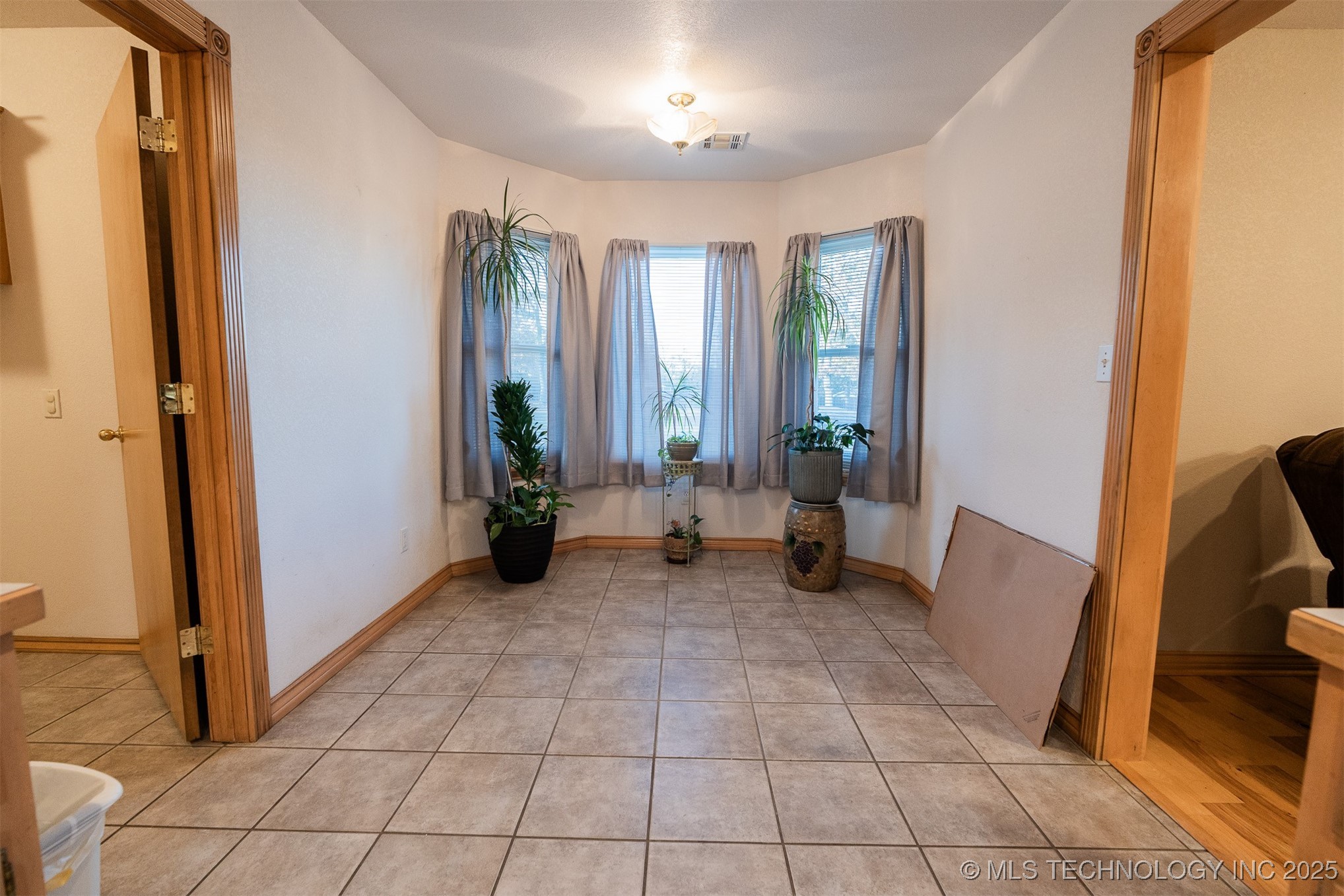 175 Baileys Bend Property Photo 9