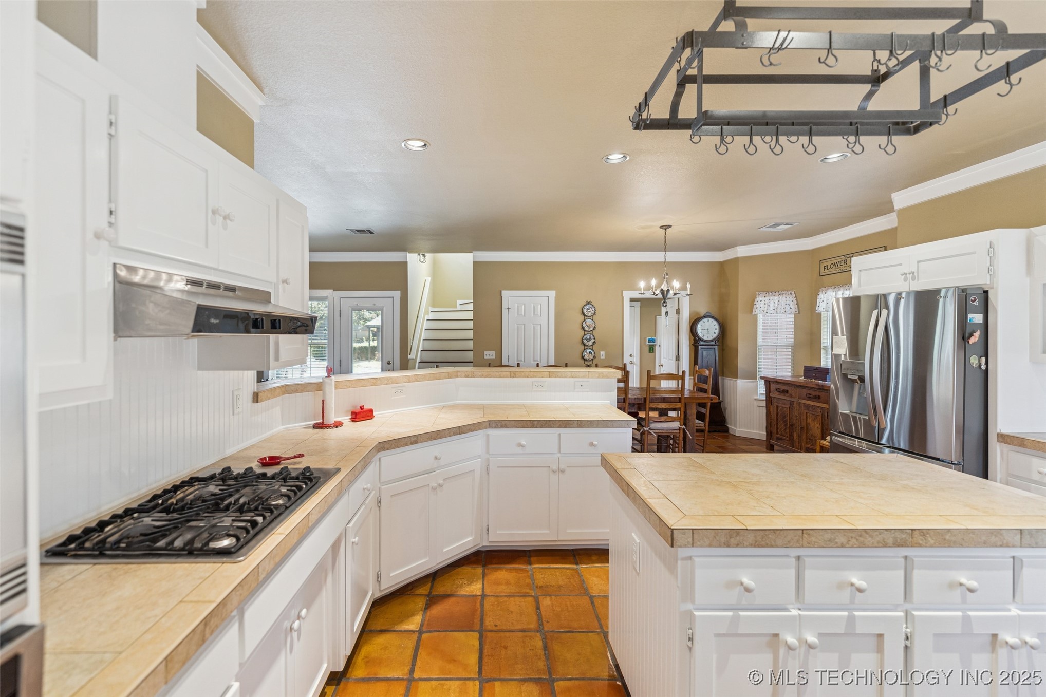 7408 N 202nd East Avenue Property Photo 13