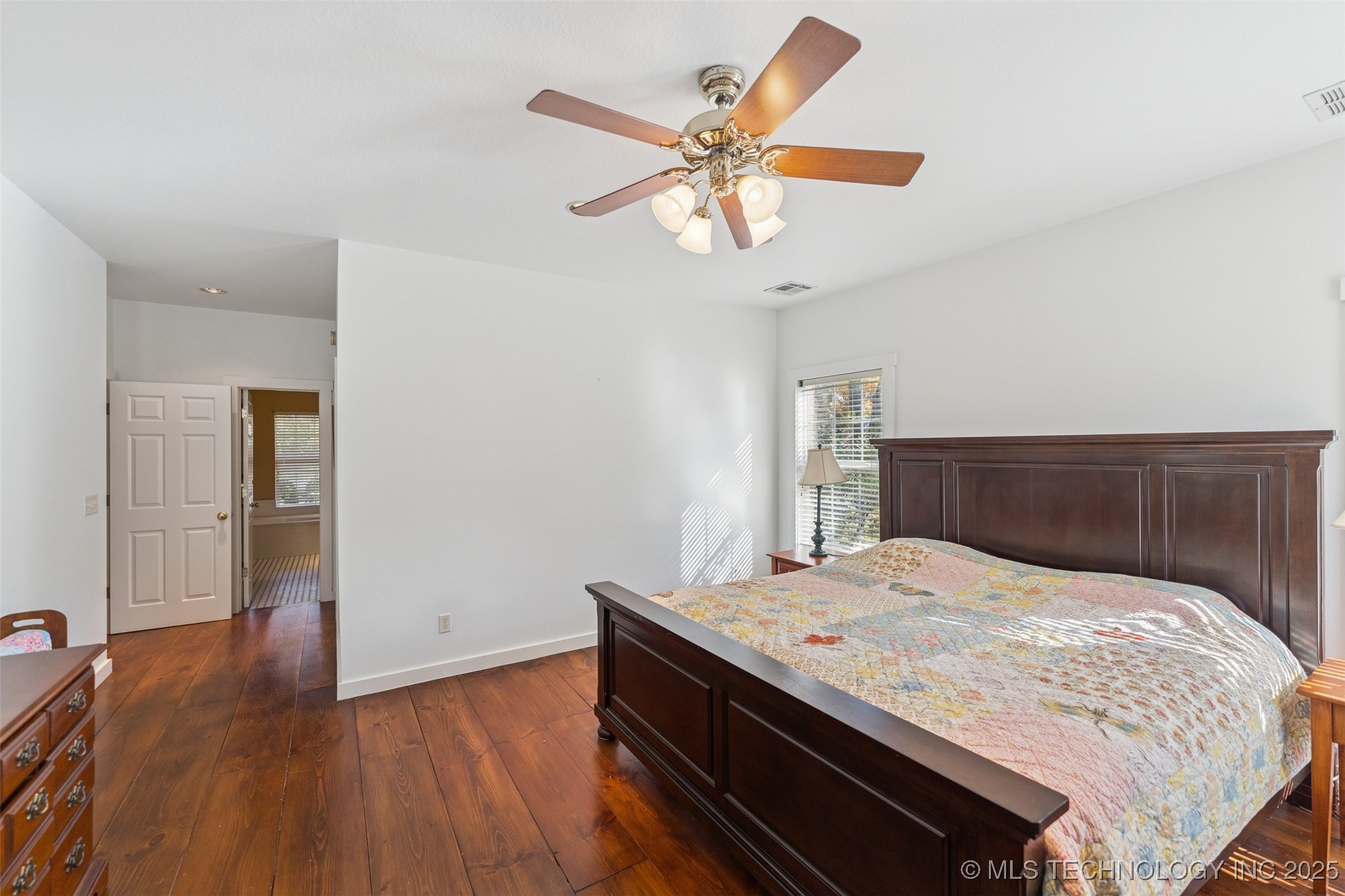 7408 N 202nd East Avenue Property Photo 19