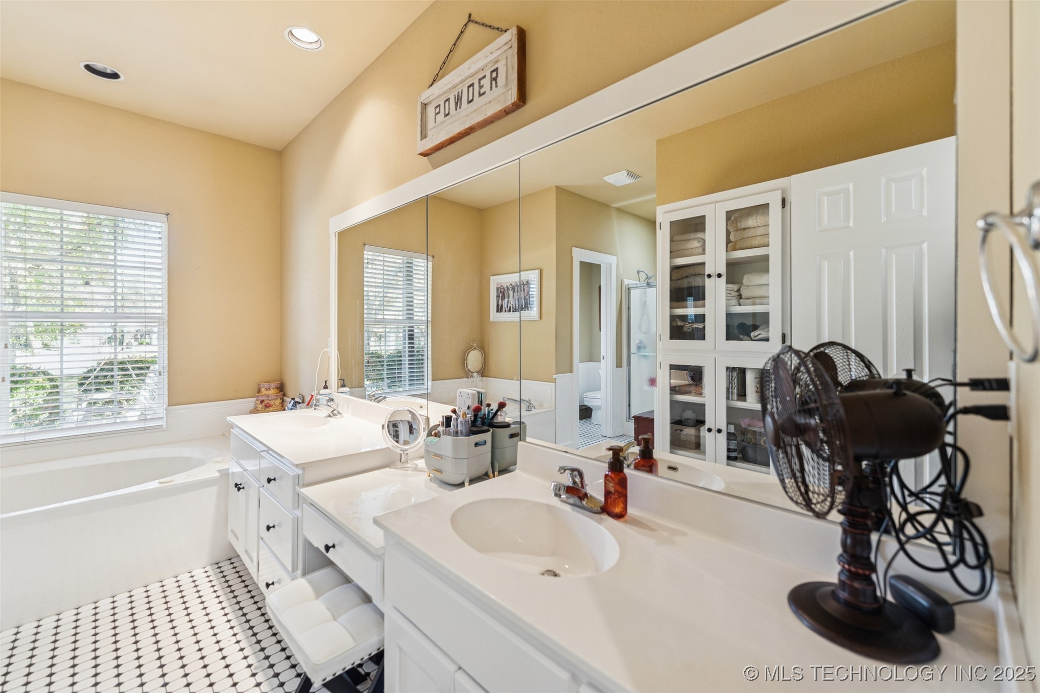 7408 N 202nd East Avenue Property Photo 20