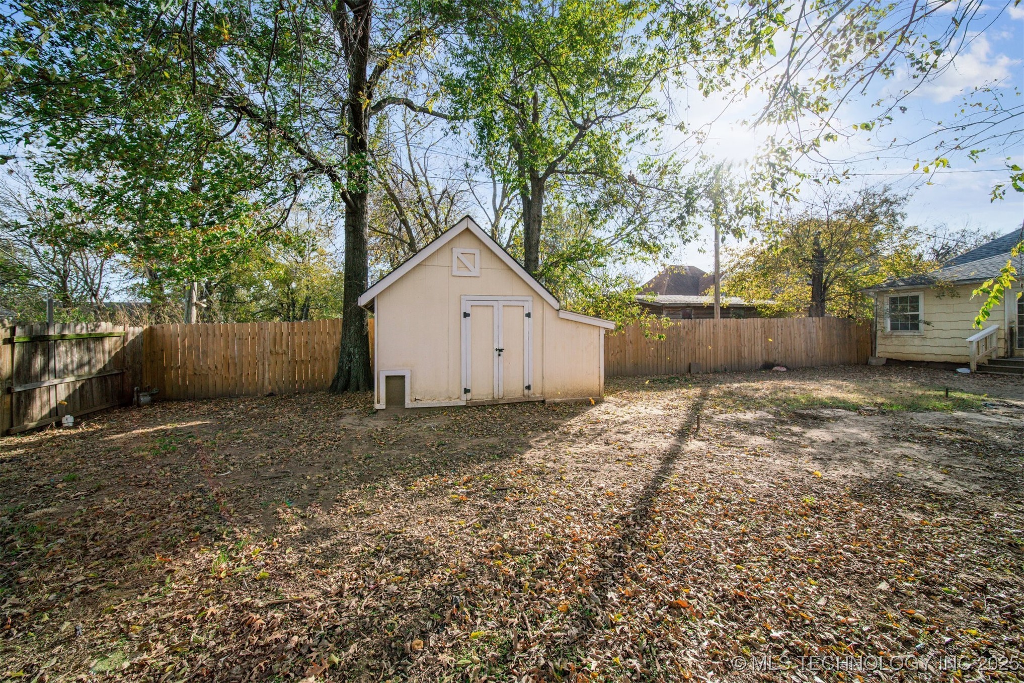 207 S Walnut Street Property Photo 19