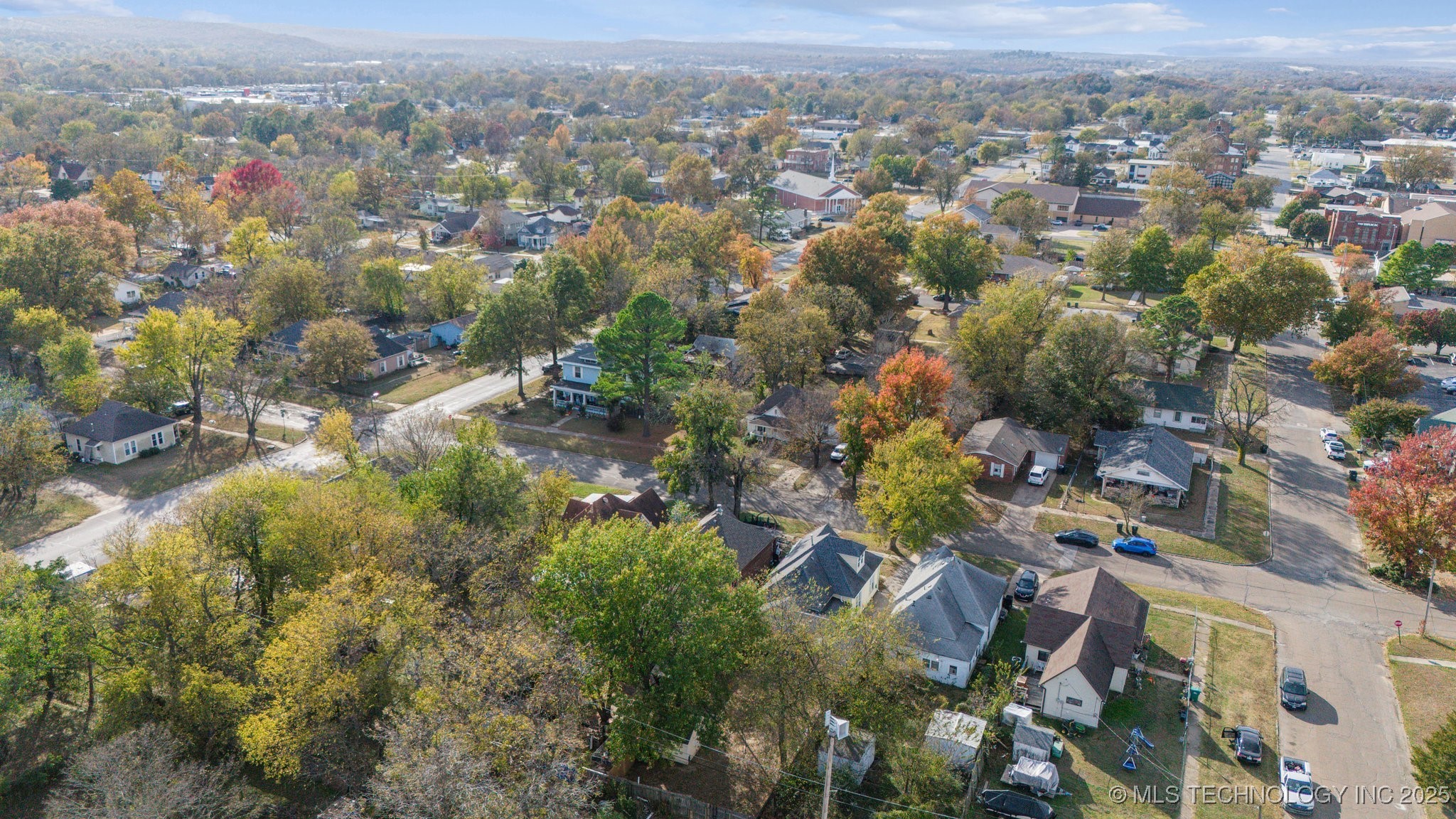 207 S Walnut Street Property Photo 24