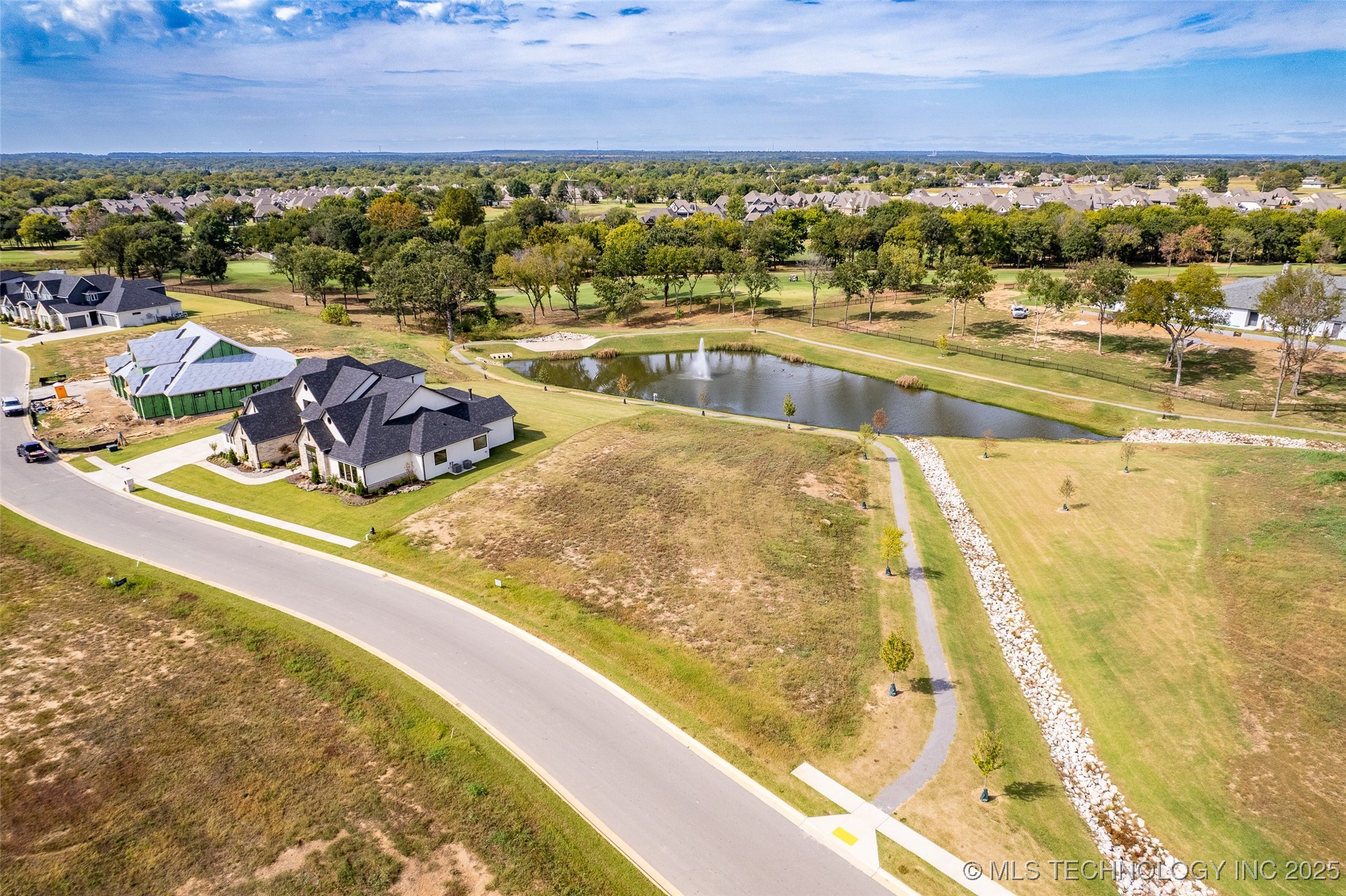 8908 E Elgin Street Property Photo 1