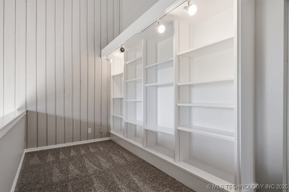 3310 E 68th Place 4 Property Photo 21