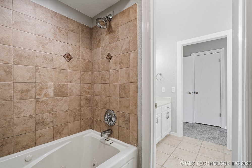 3310 E 68th Place 4 Property Photo 23