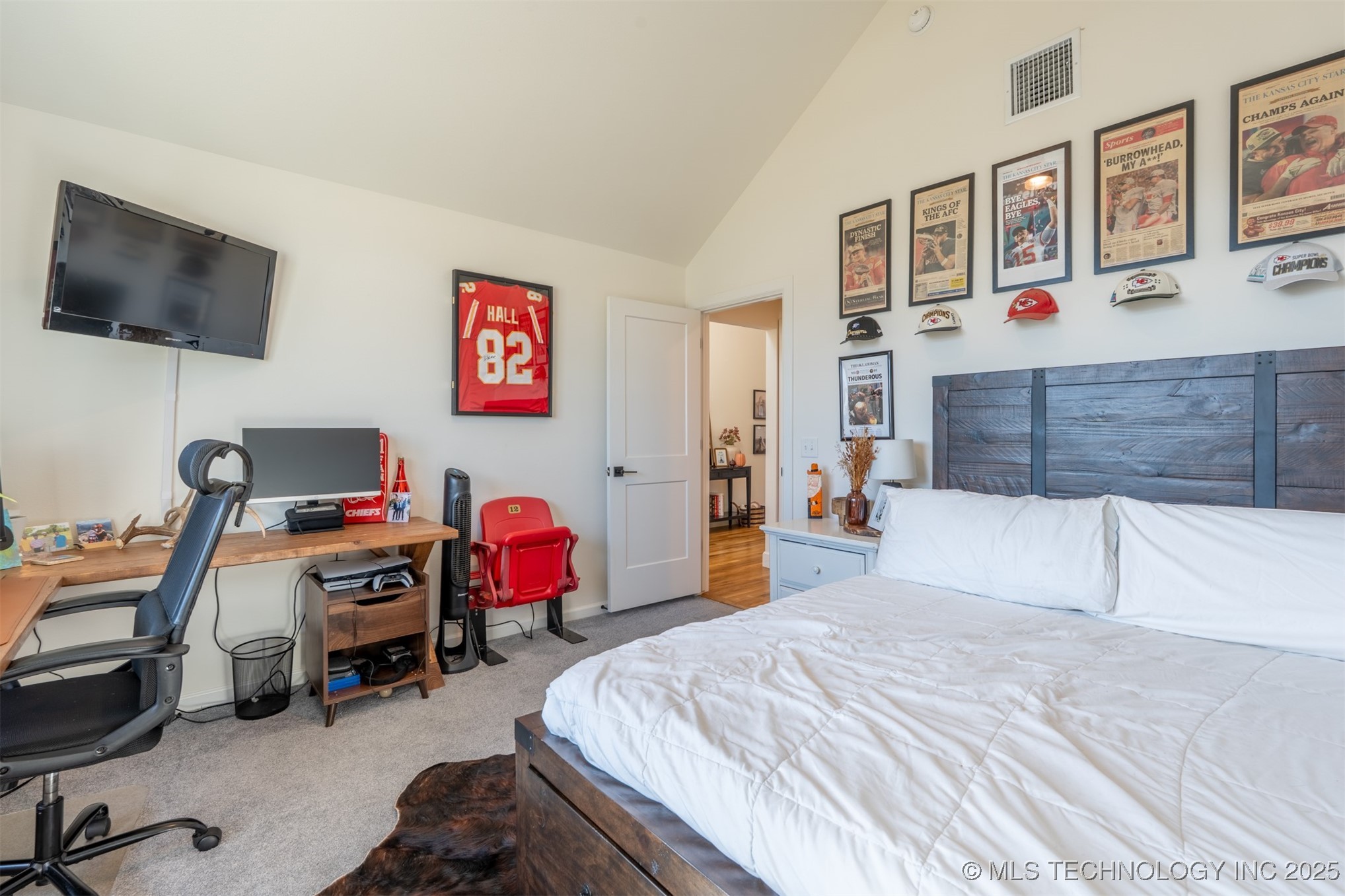 10930 S 276th East Avenue Property Photo 16