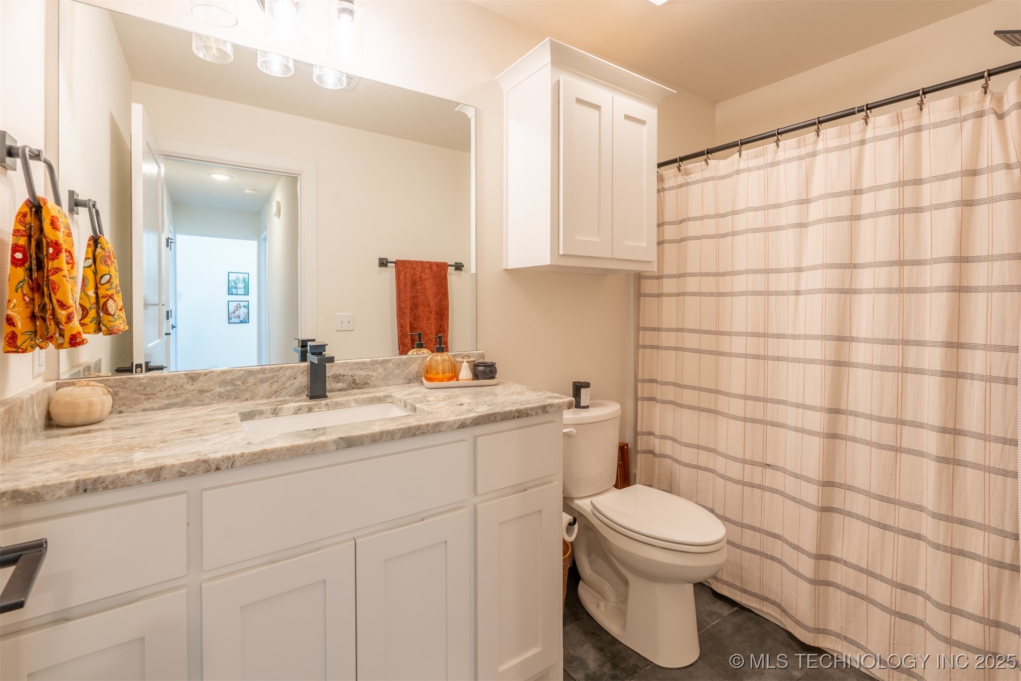 10930 S 276th East Avenue Property Photo 19