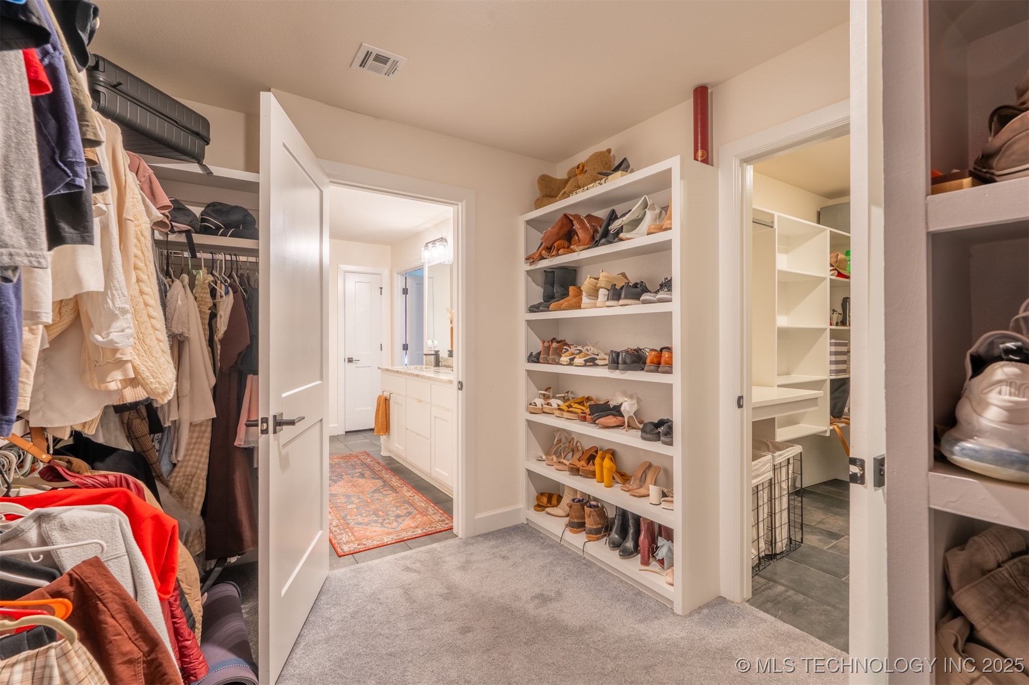 10930 S 276th East Avenue Property Photo 24