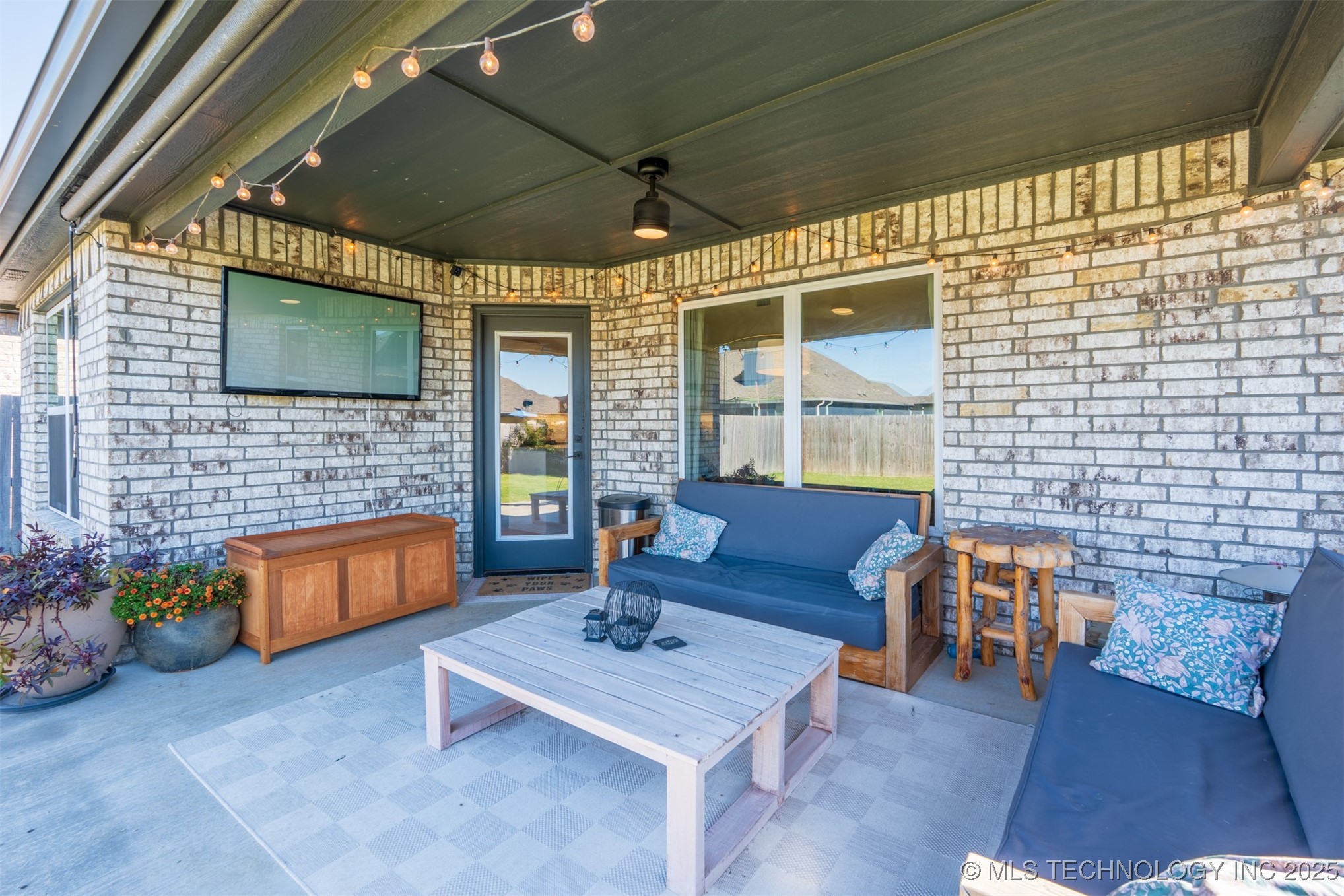 10930 S 276th East Avenue Property Photo 27