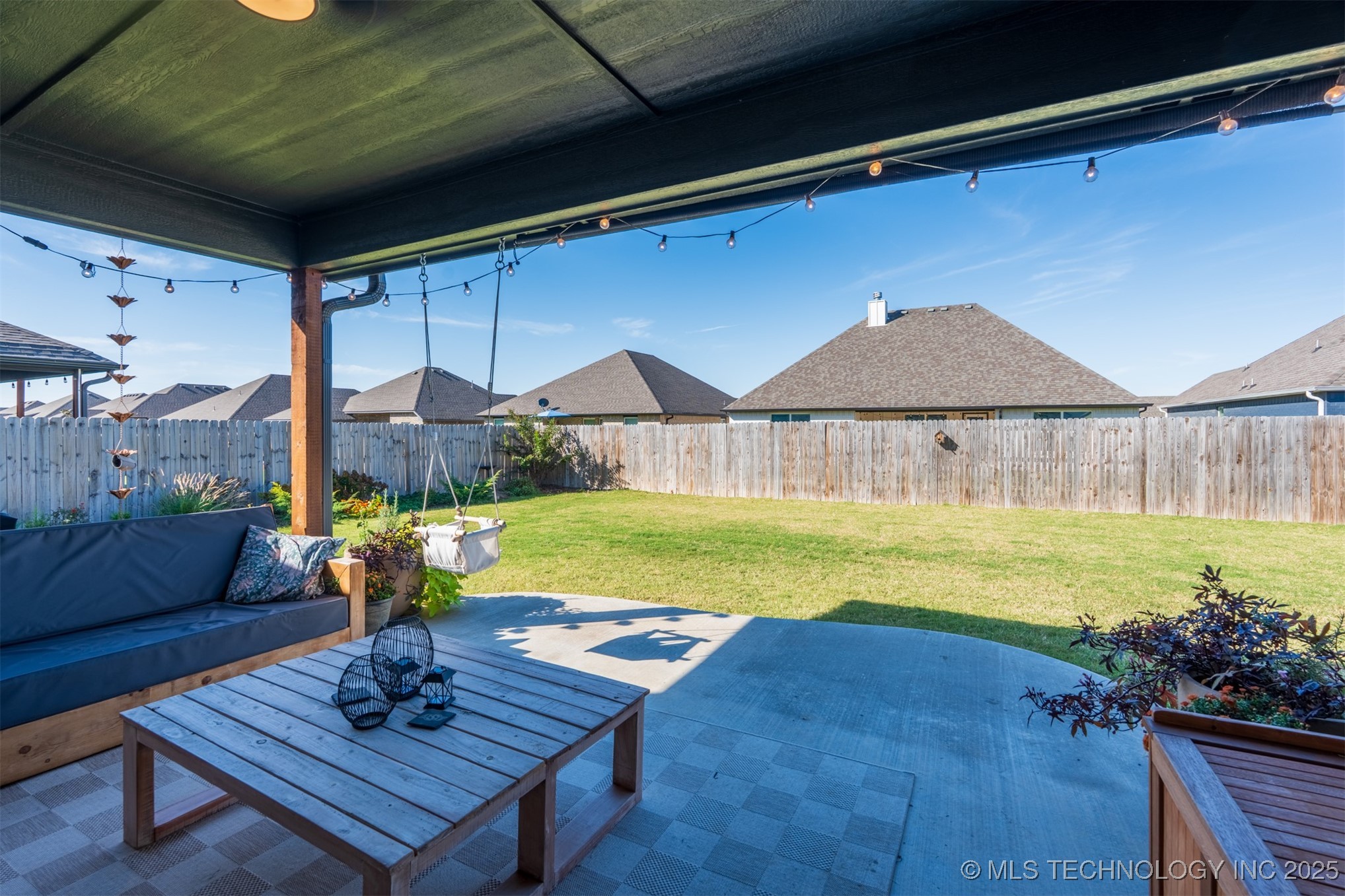 10930 S 276th East Avenue Property Photo 29