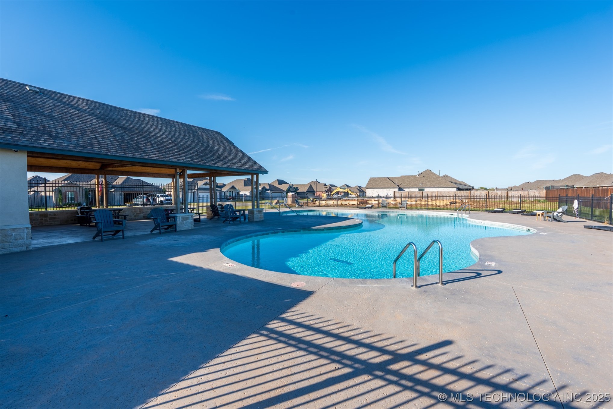 10930 S 276th East Avenue Property Photo 35