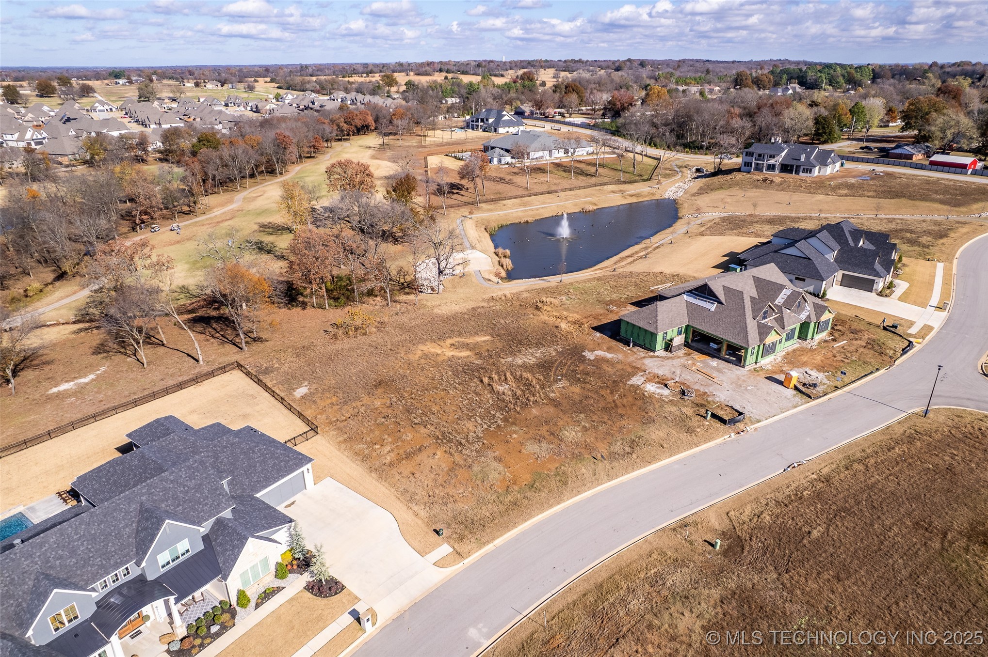 8812 E Elgin Street Property Photo 10