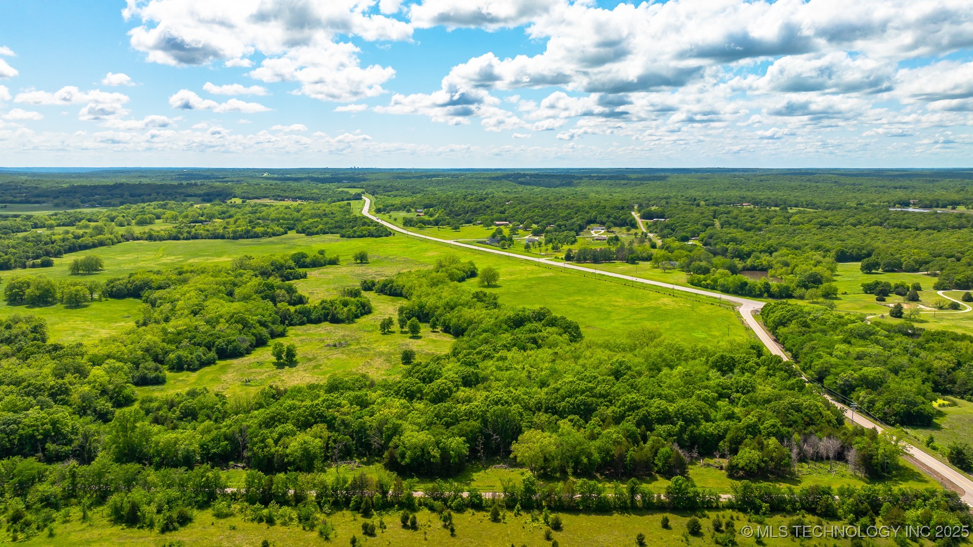 County Road 1520 Property Photo 1