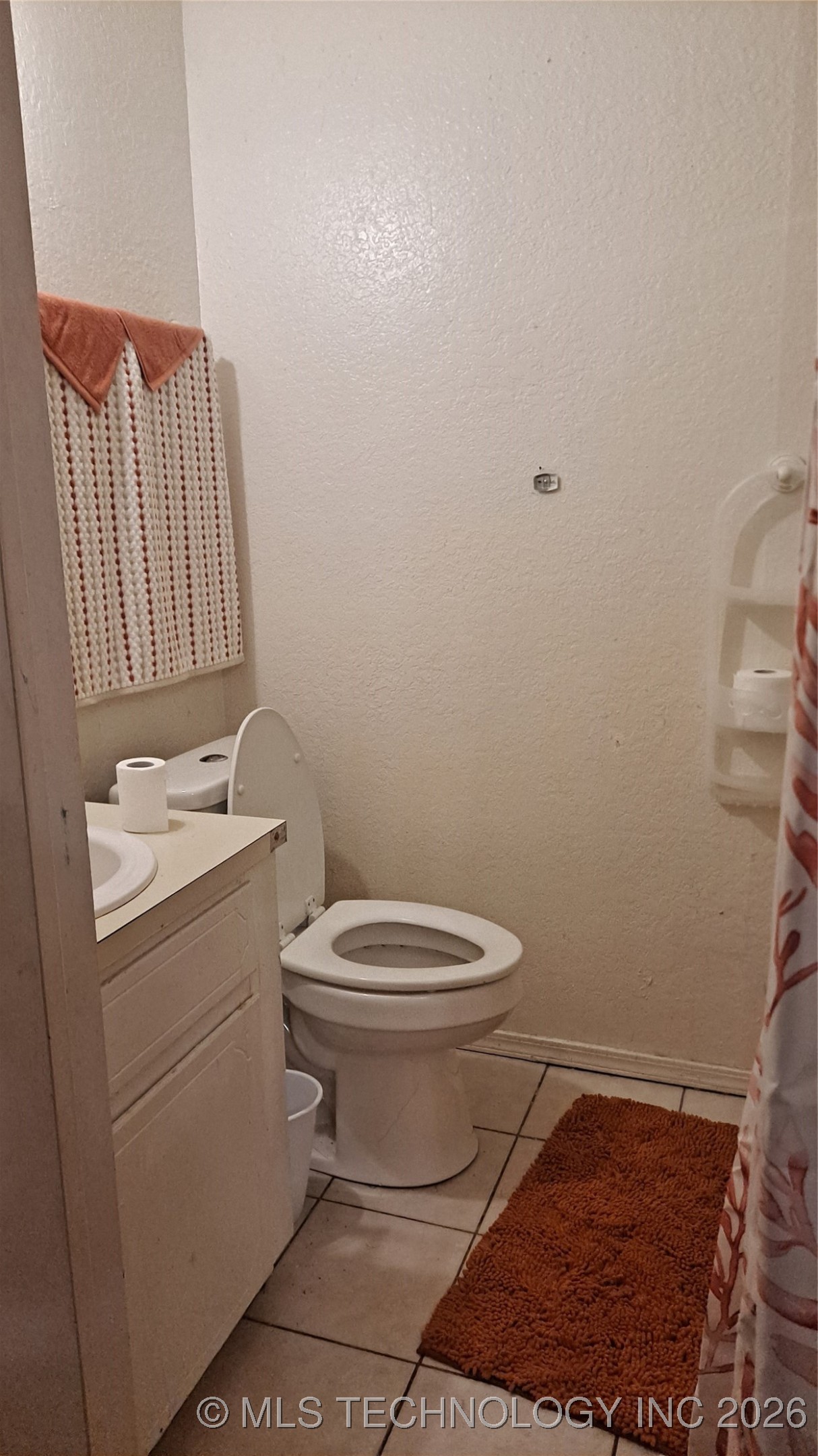 204 E Marshall Court Property Photo 16