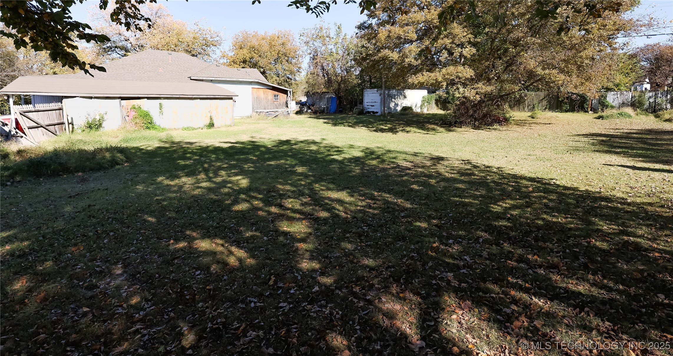 1339 N Richmond Avenue Property Photo 13