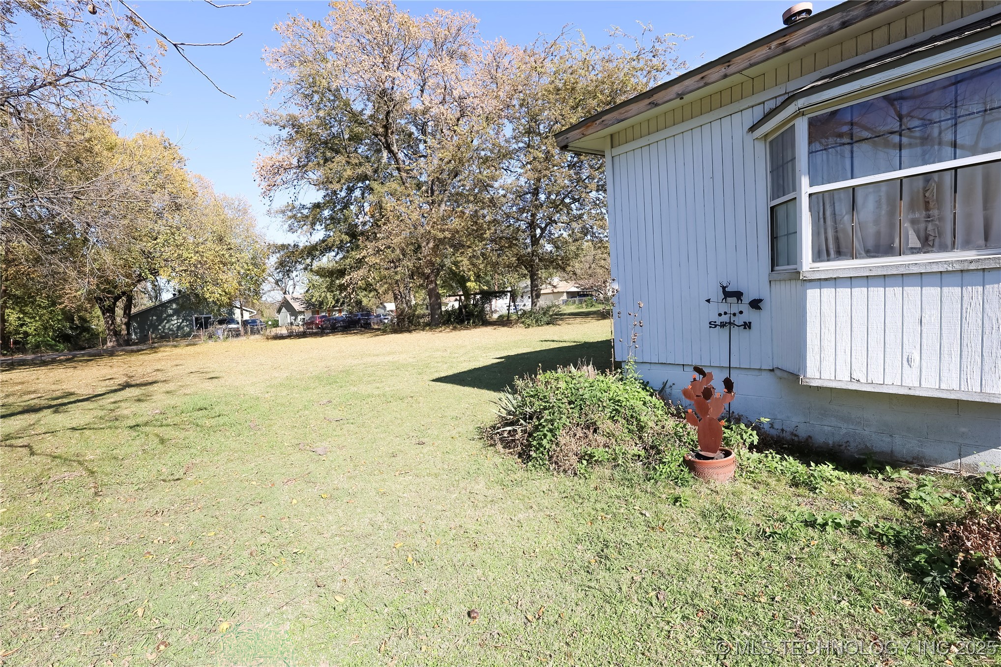 1339 N Richmond Avenue Property Photo 19