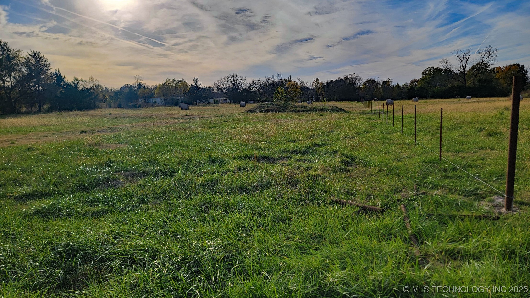 1026 N Kern Street Property Photo 8