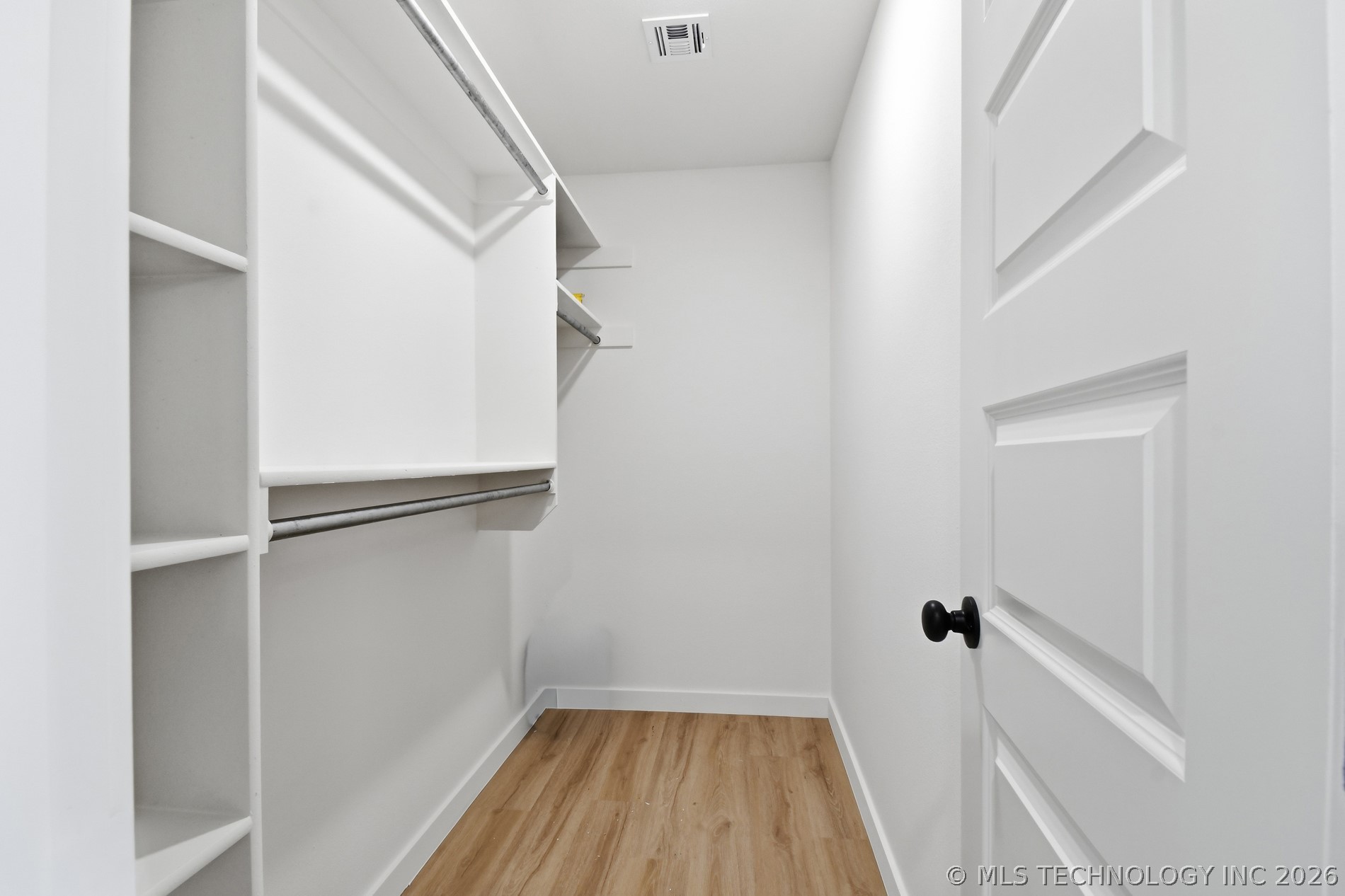 112 S Stark Street Property Photo 18