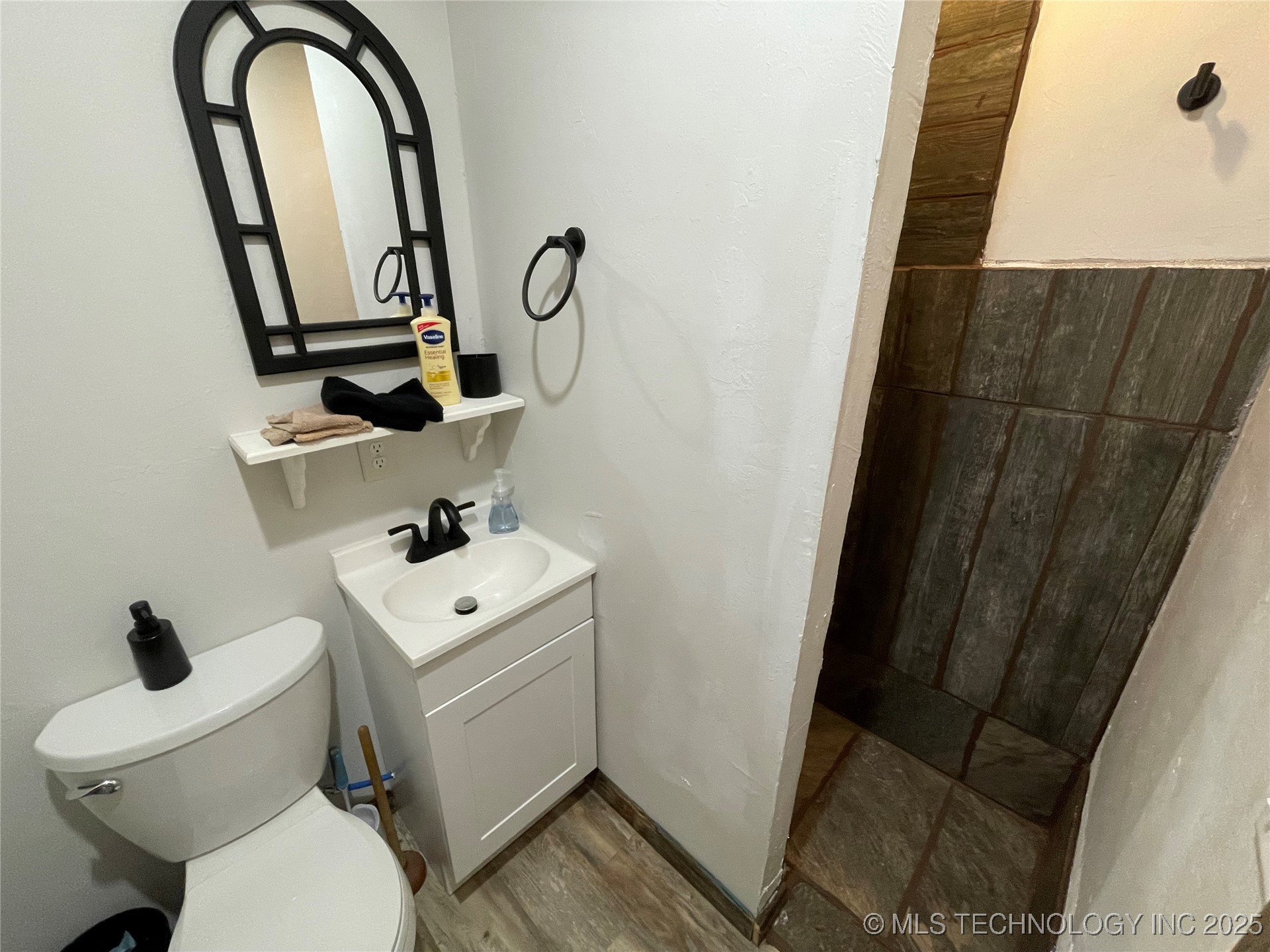 429844 E 1156 Road Property Photo 52