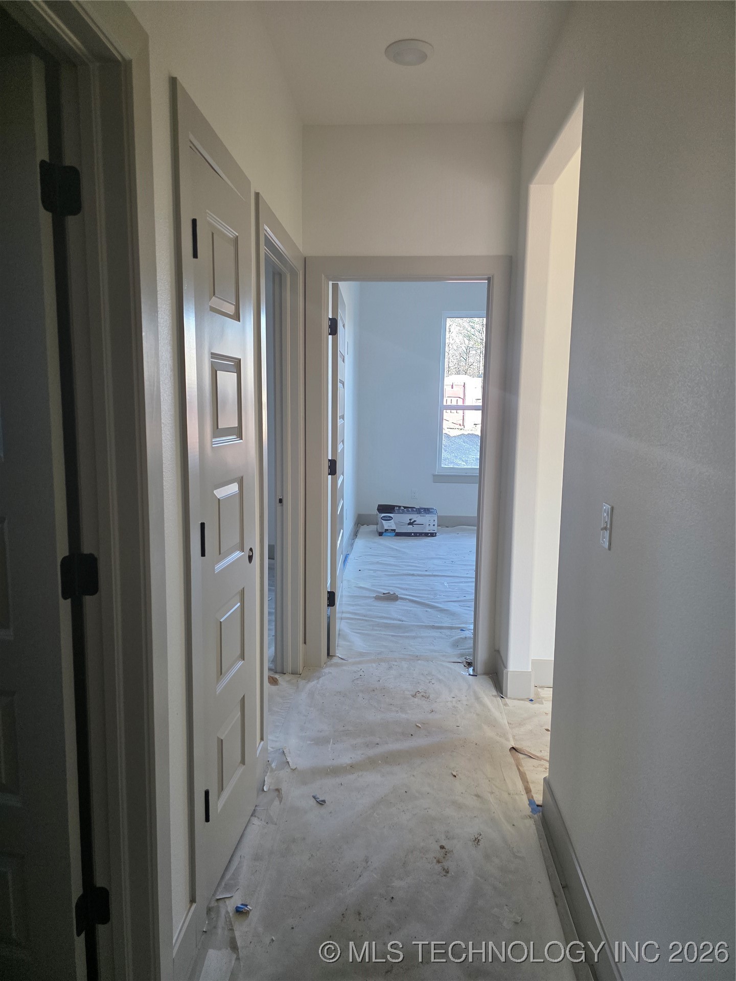 16399 N 573 Property Photo 4