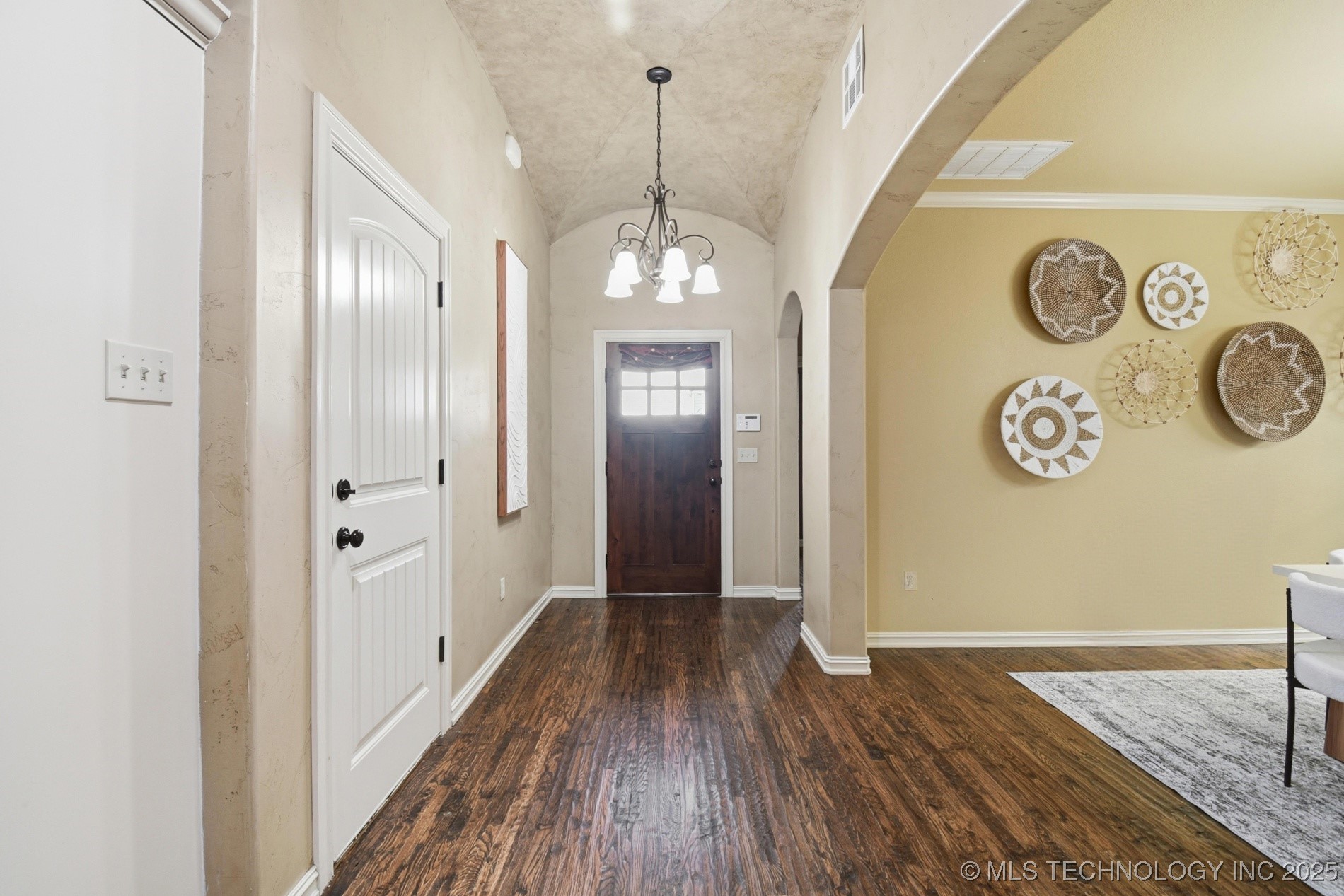 11343 S 75th East Avenue Property Photo 13