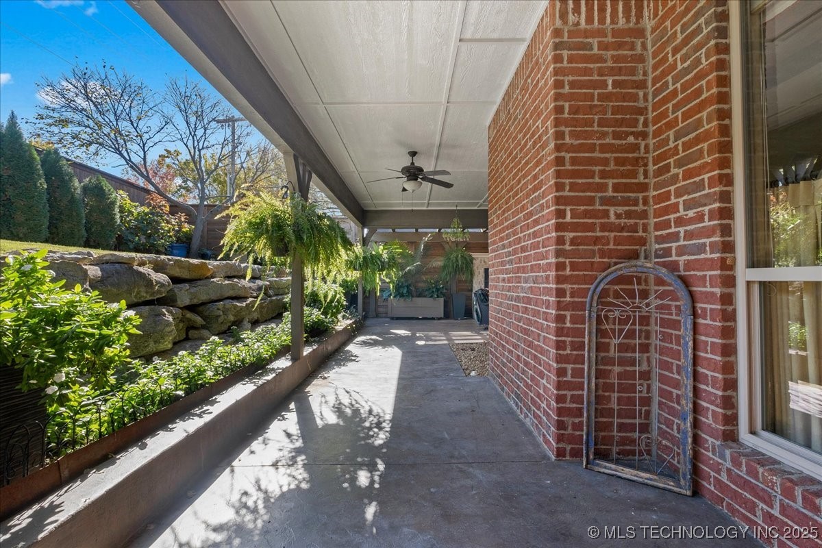 11343 S 75th East Avenue Property Photo 26